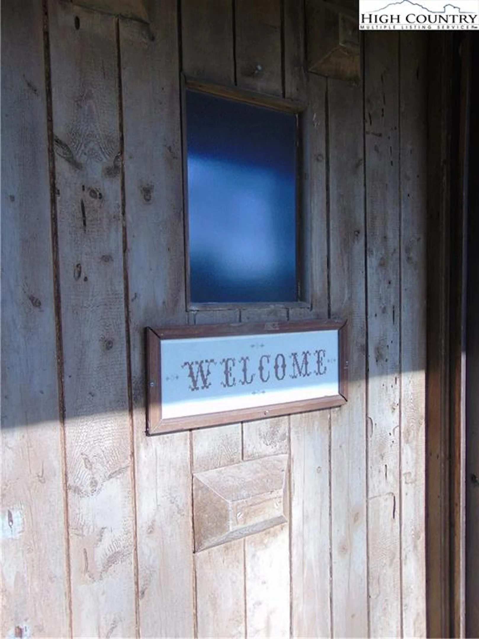 Image number 18 for the current listing