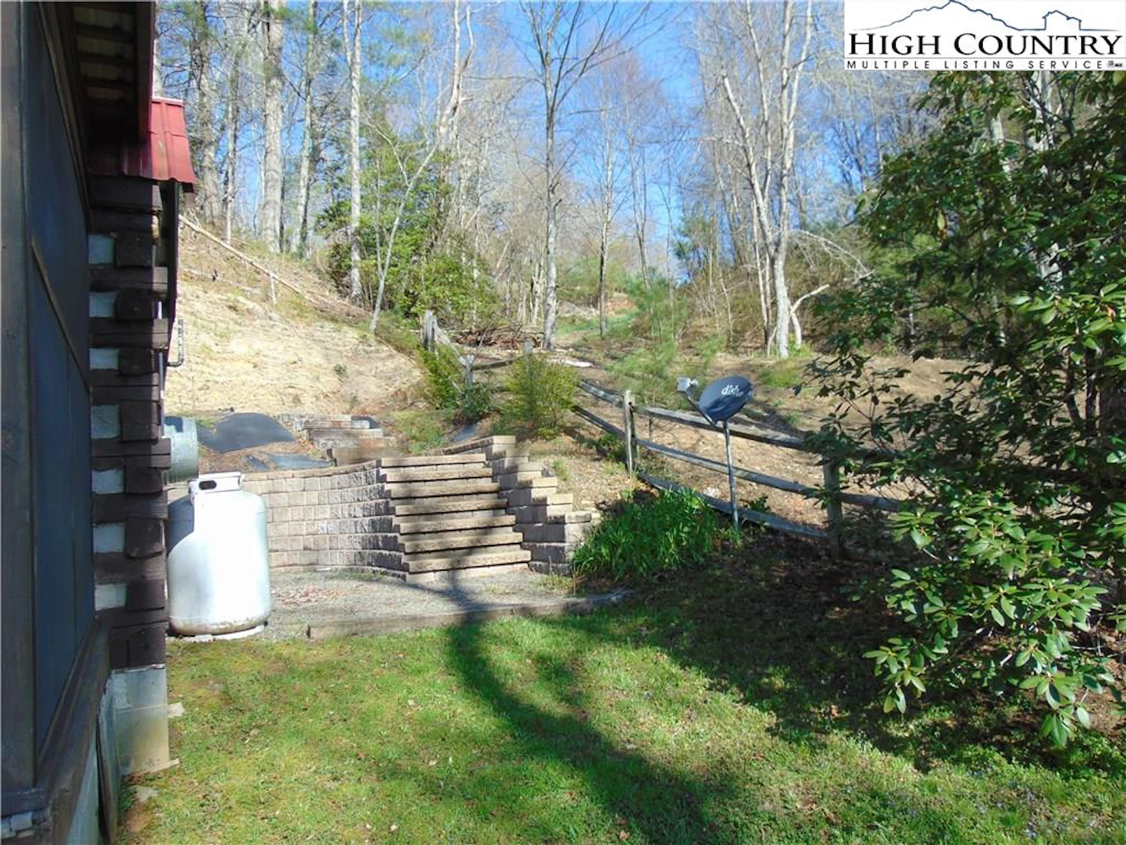 Image number 8 for the current listing