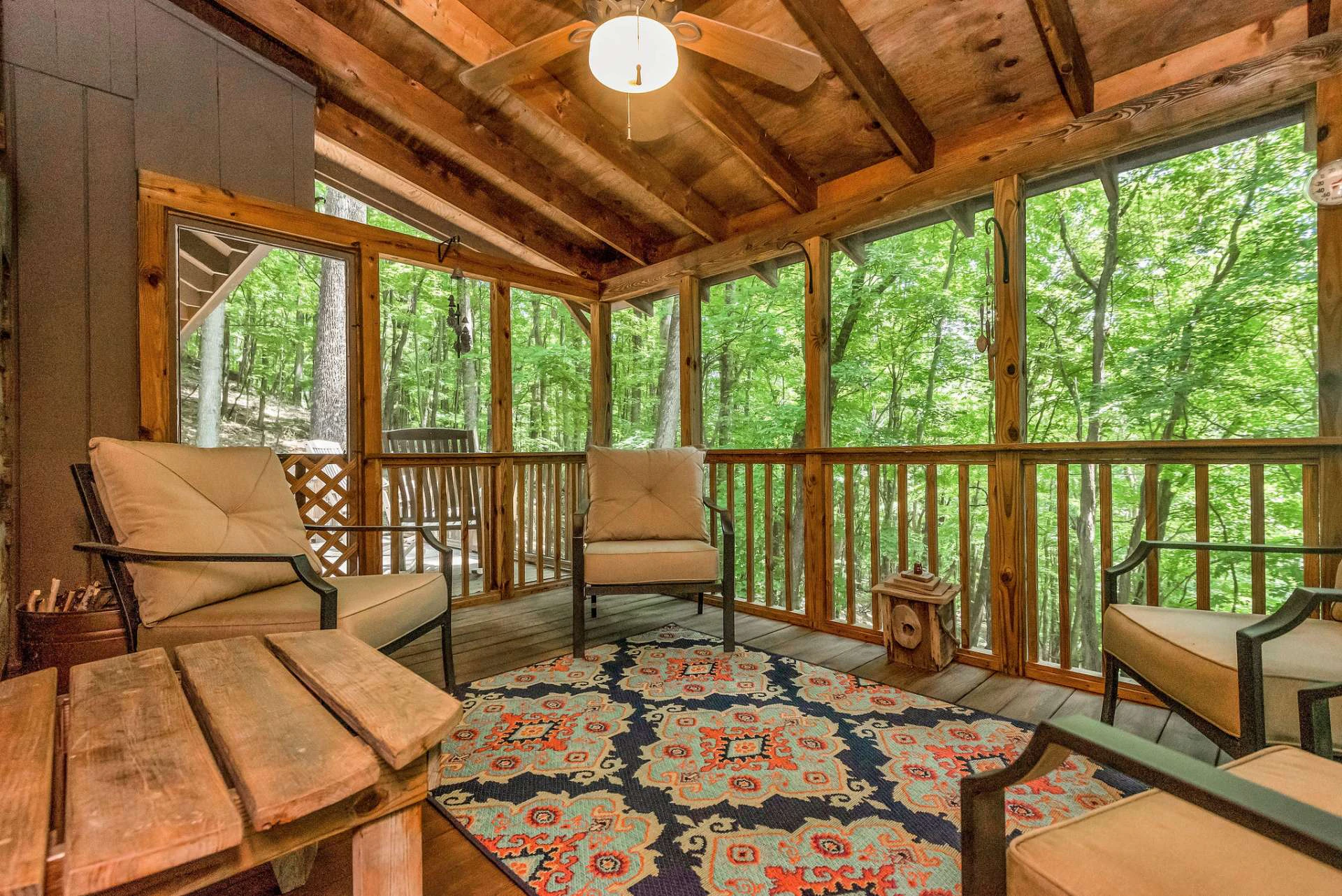Image number 11 for the current listing
