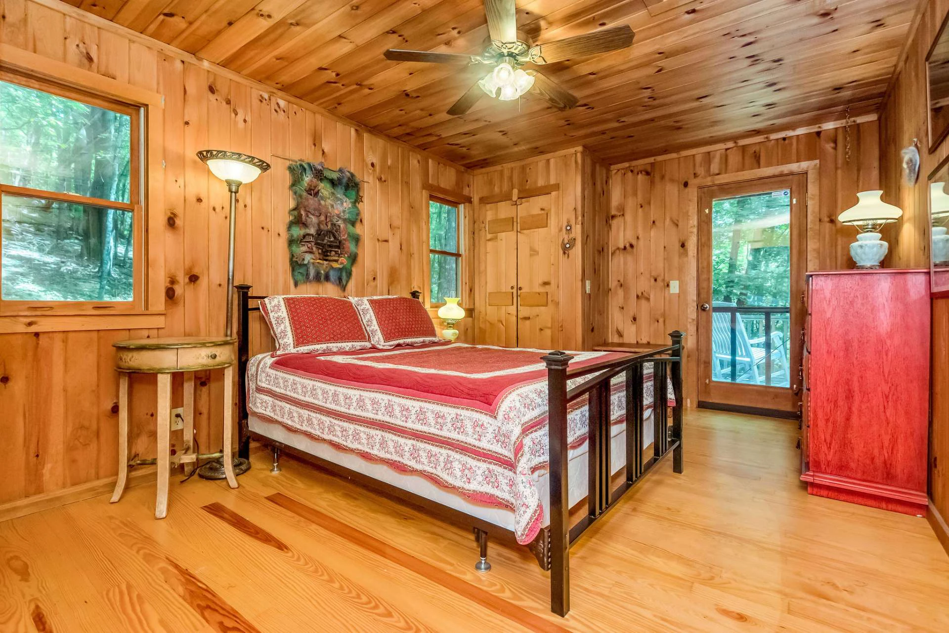 Image number 8 for the current listing