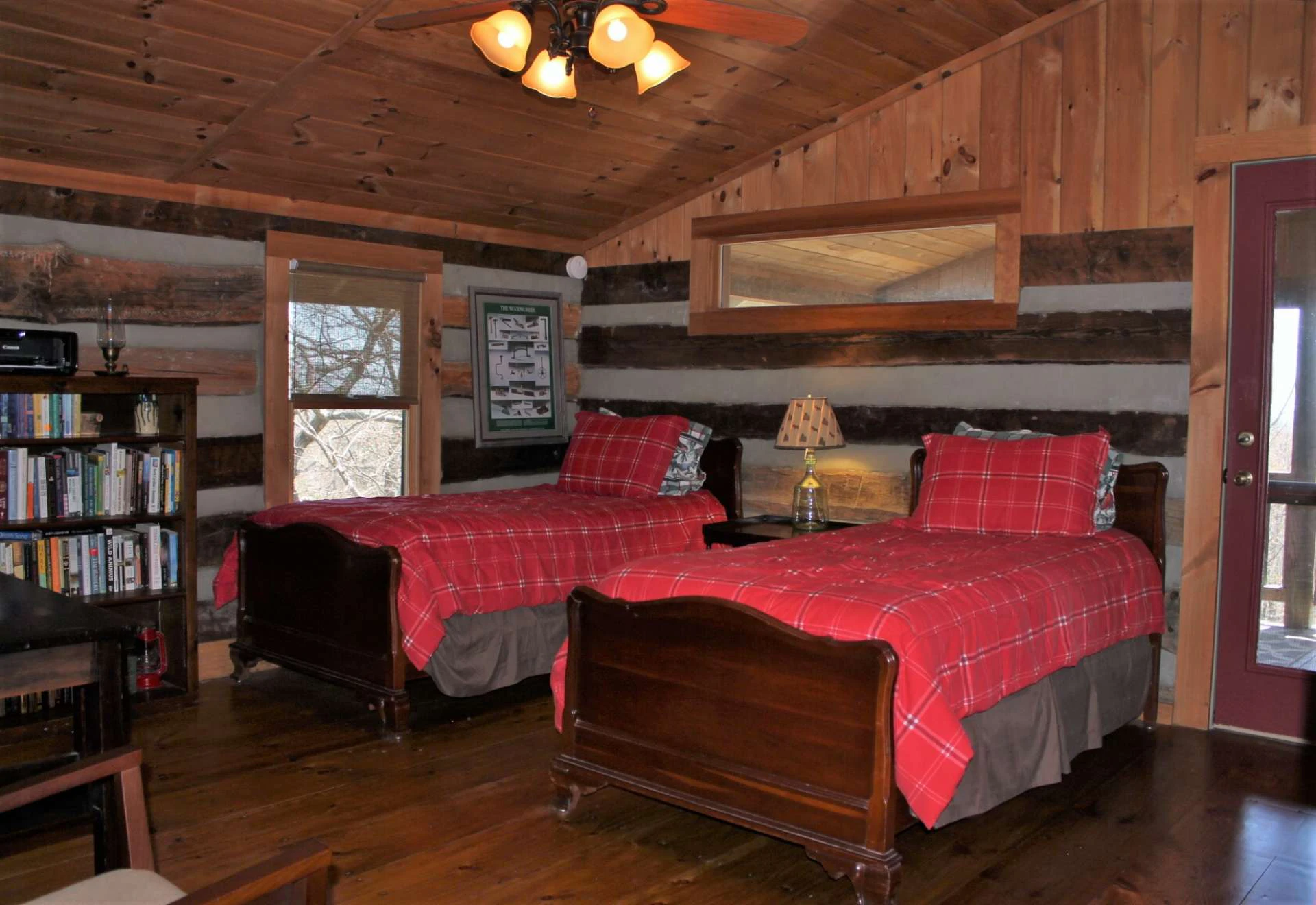 Image number 13 for the current listing
