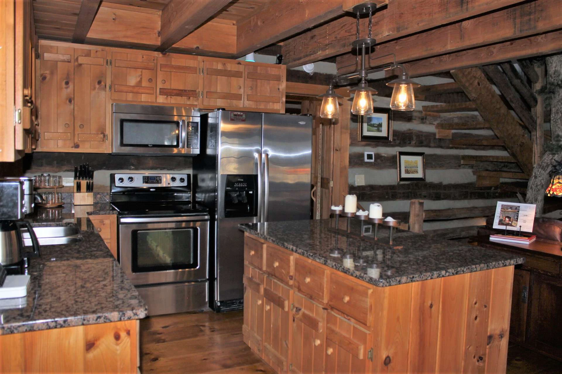 Image number 19 for the current listing
