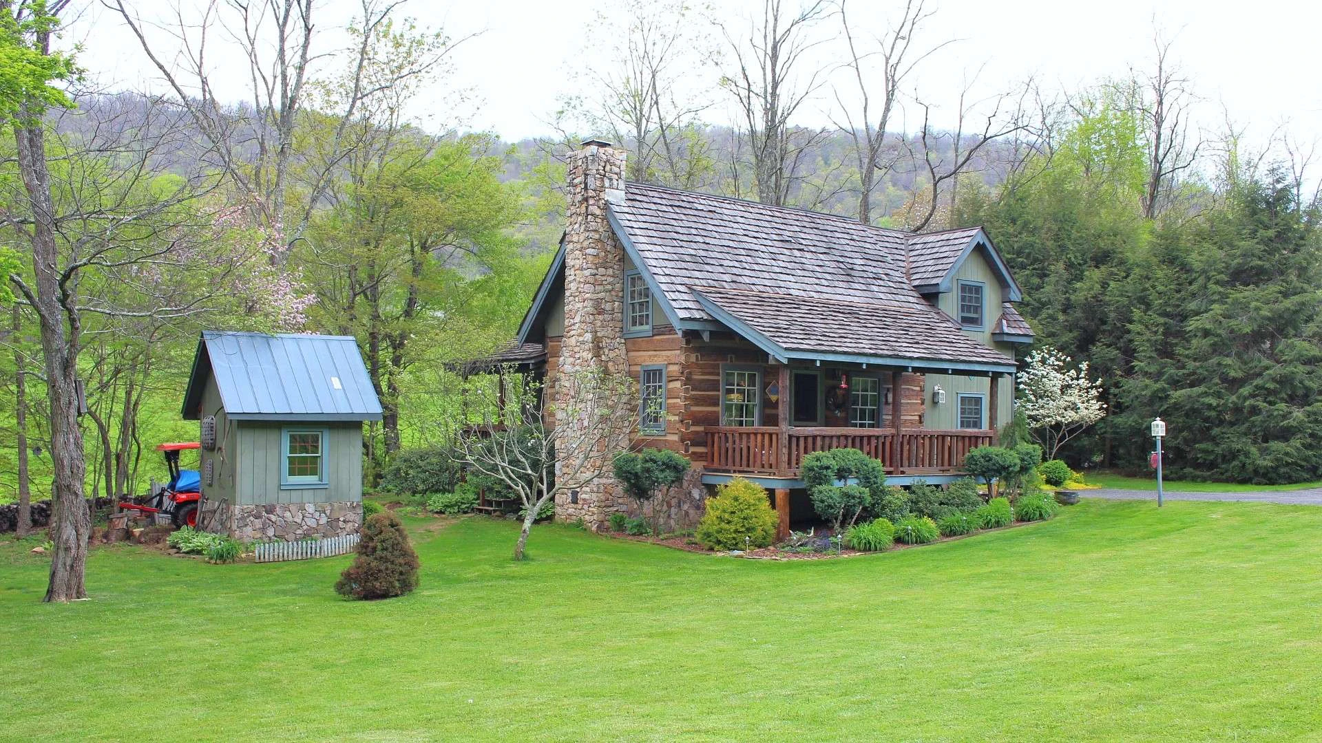 Image number 3 for the current listing