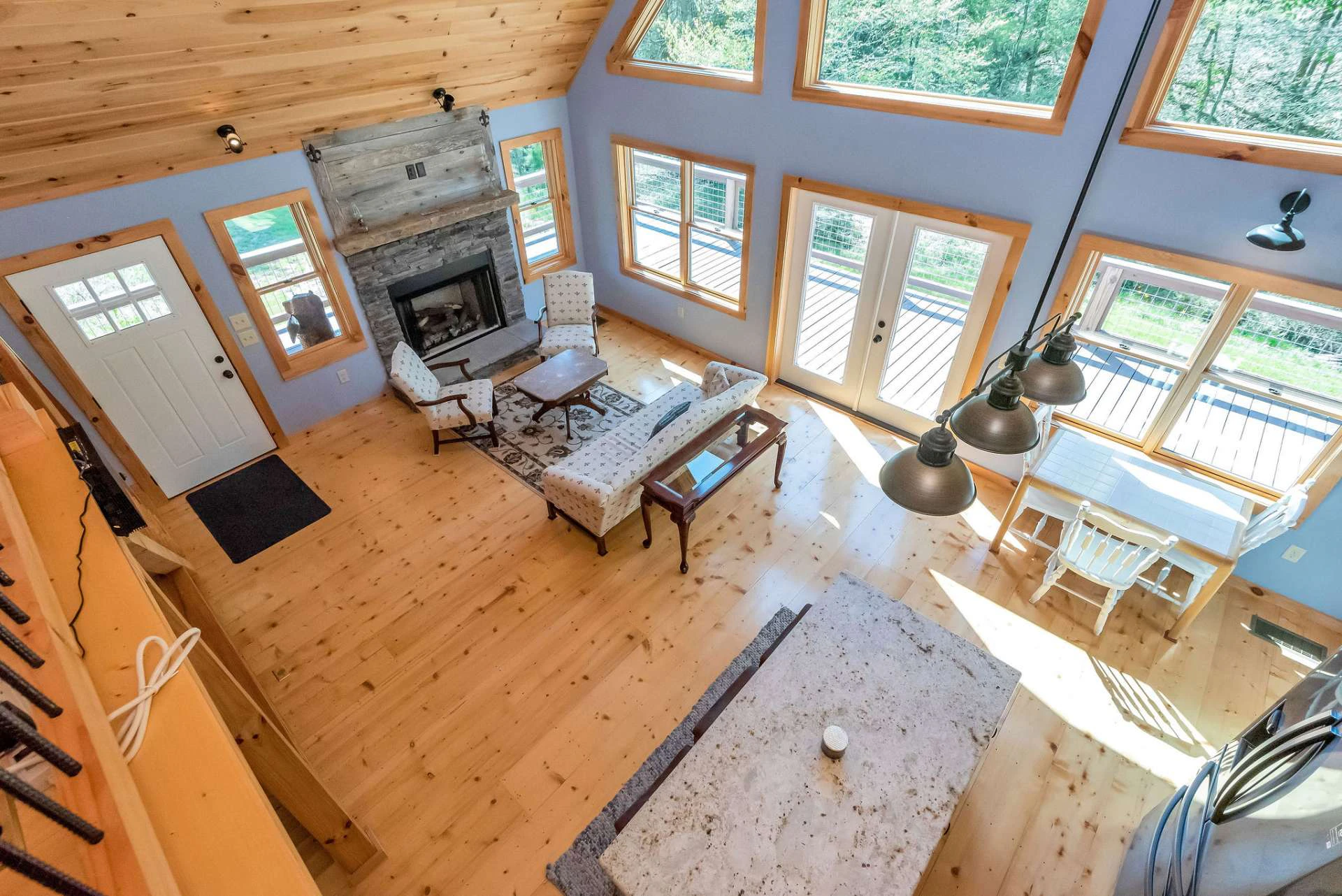 Image number 5 for the current listing
