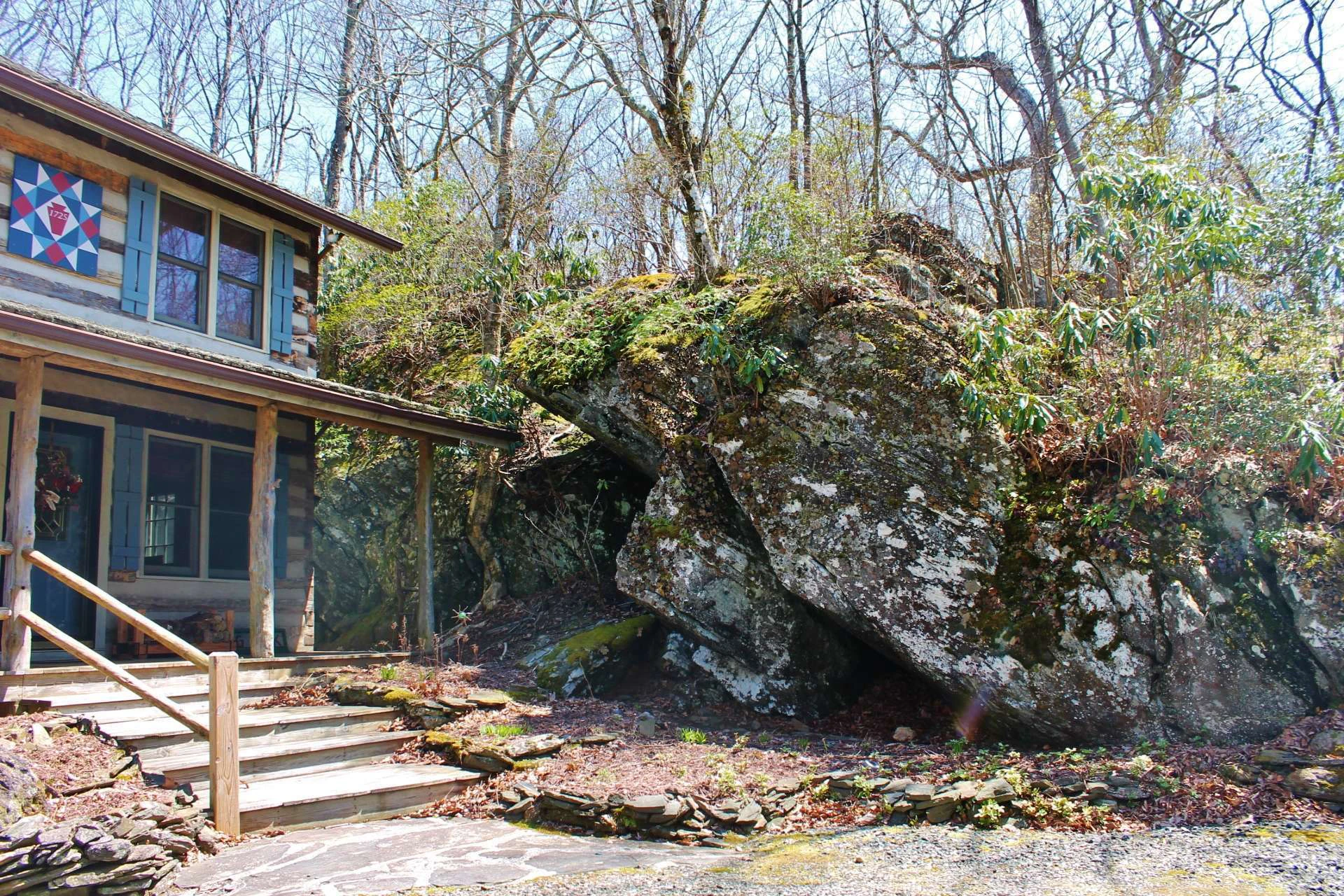 Image number 2 for the current listing