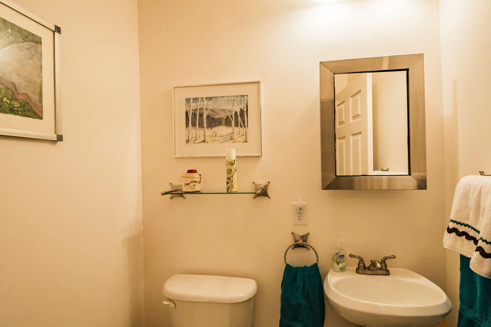 Image number 4 for the current listing