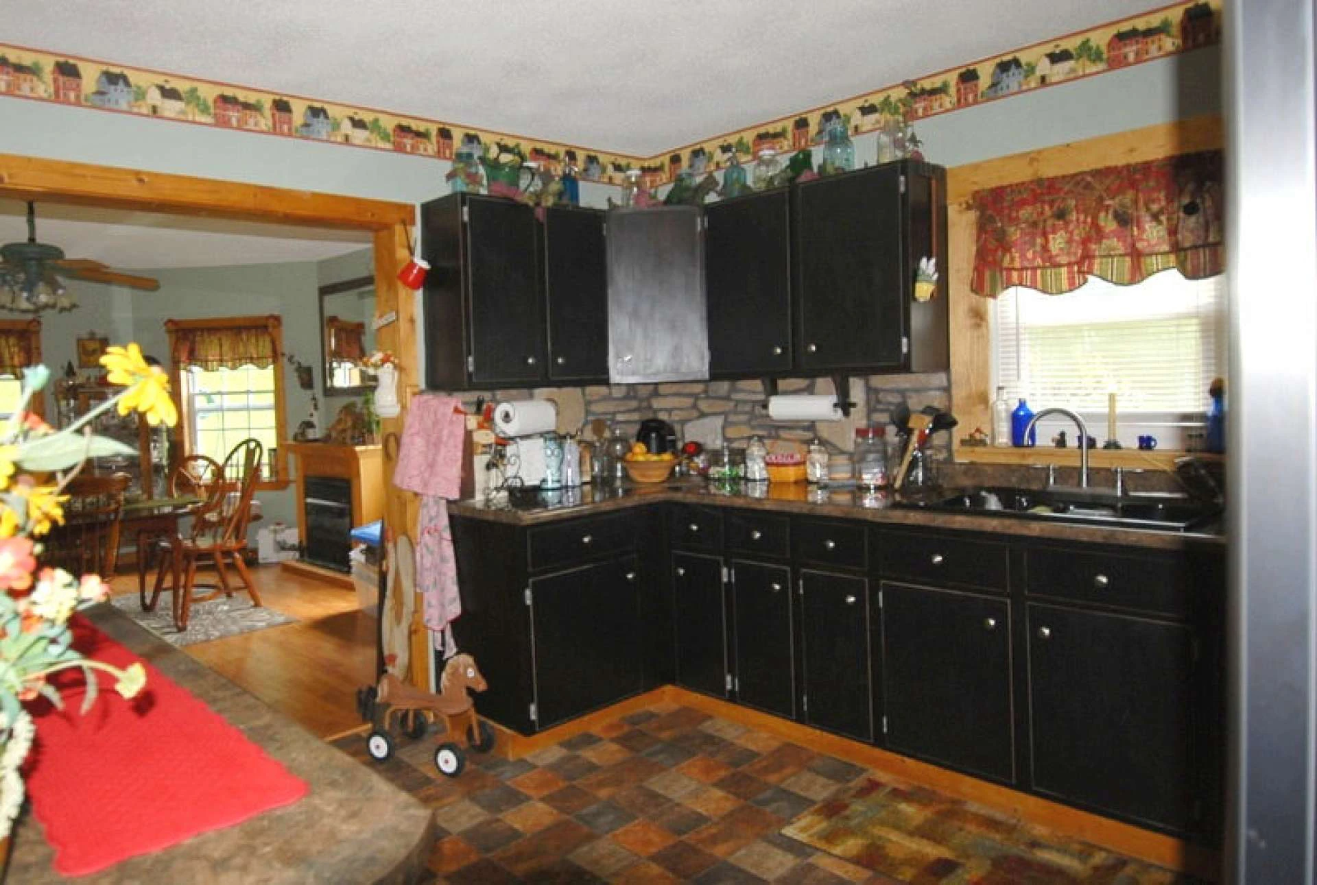 Image number 7 for the current listing