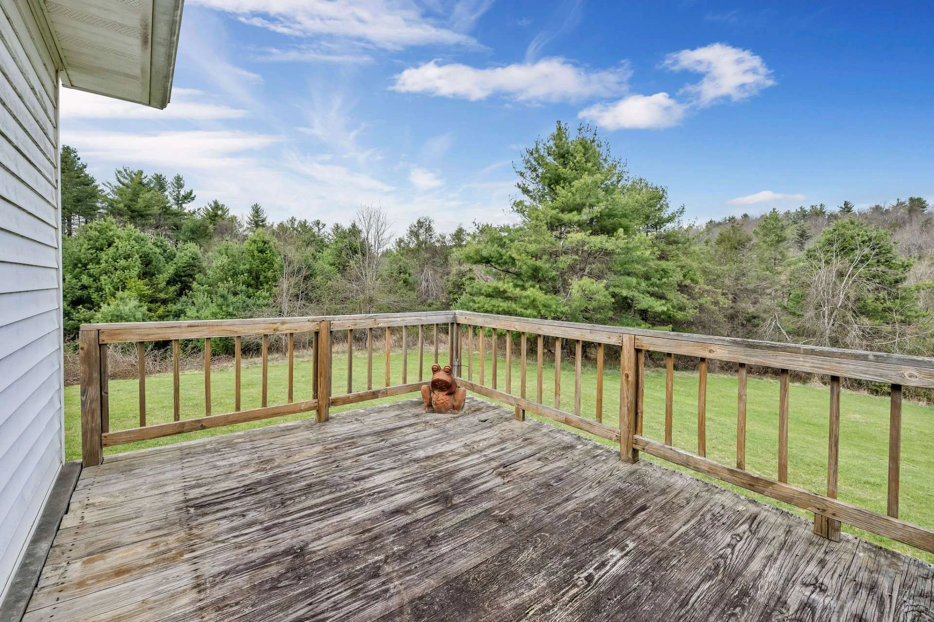 Image number 9 for the current listing