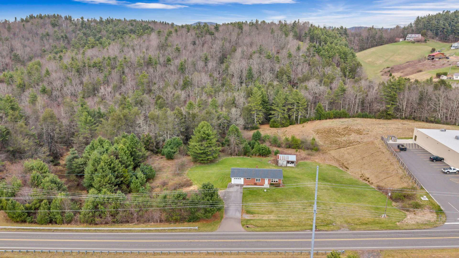 Image number 10 for the current listing