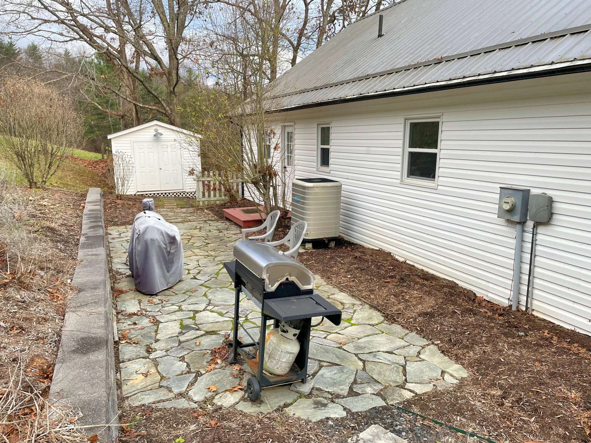 Image number 7 for the current listing