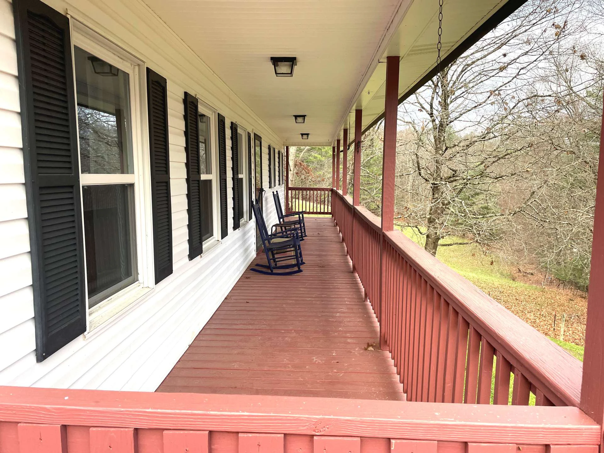 Image number 19 for the current listing