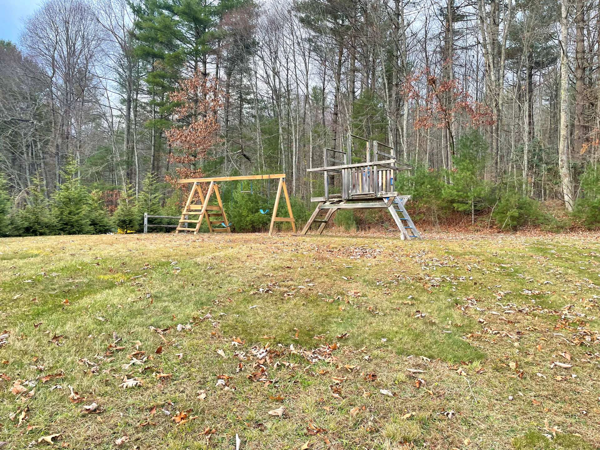 Image number 3 for the current listing