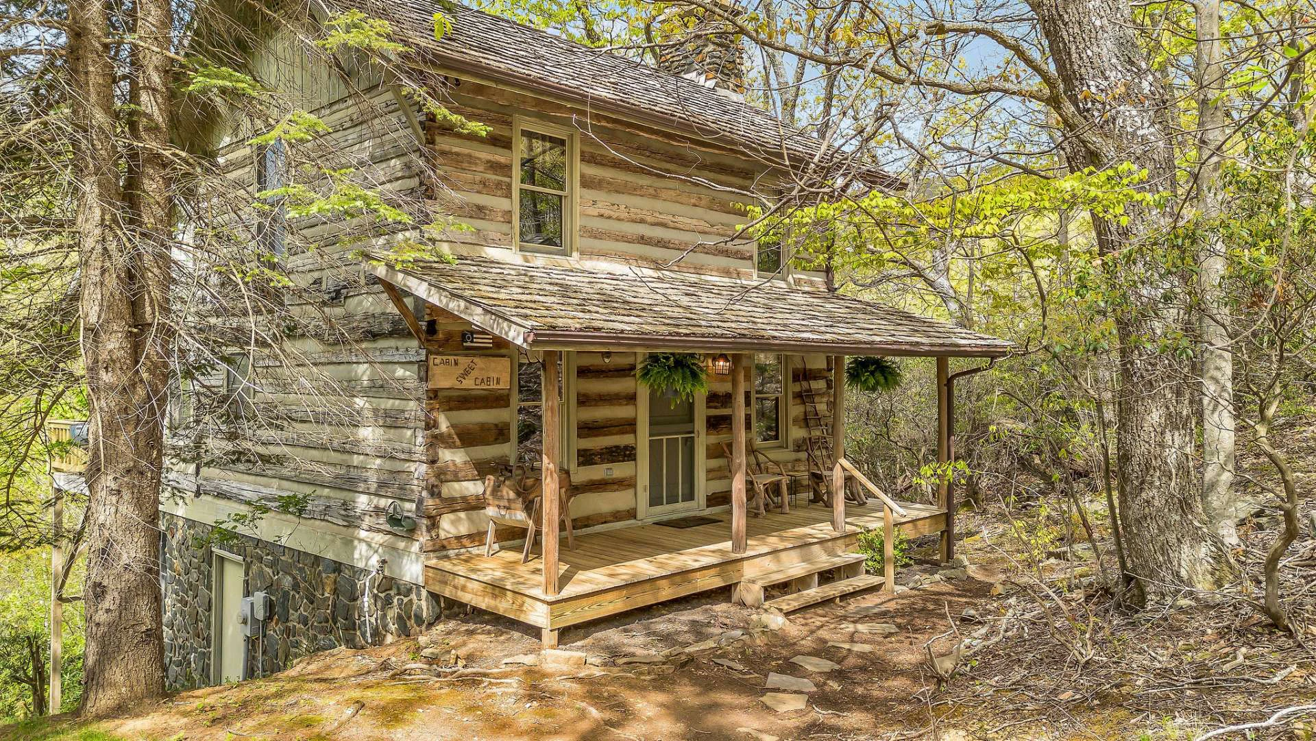 Image number 21 for the current listing