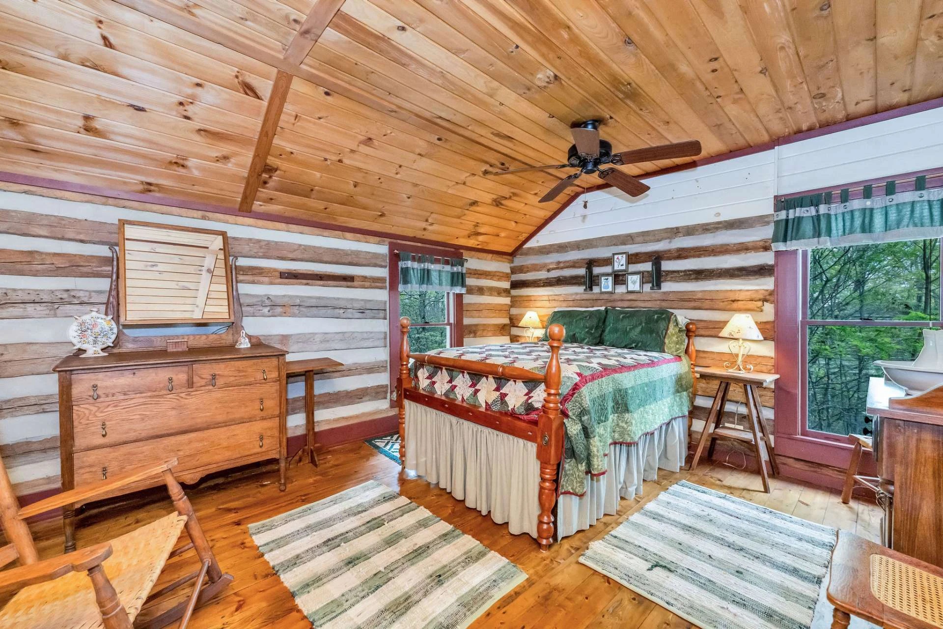 Image number 6 for the current listing