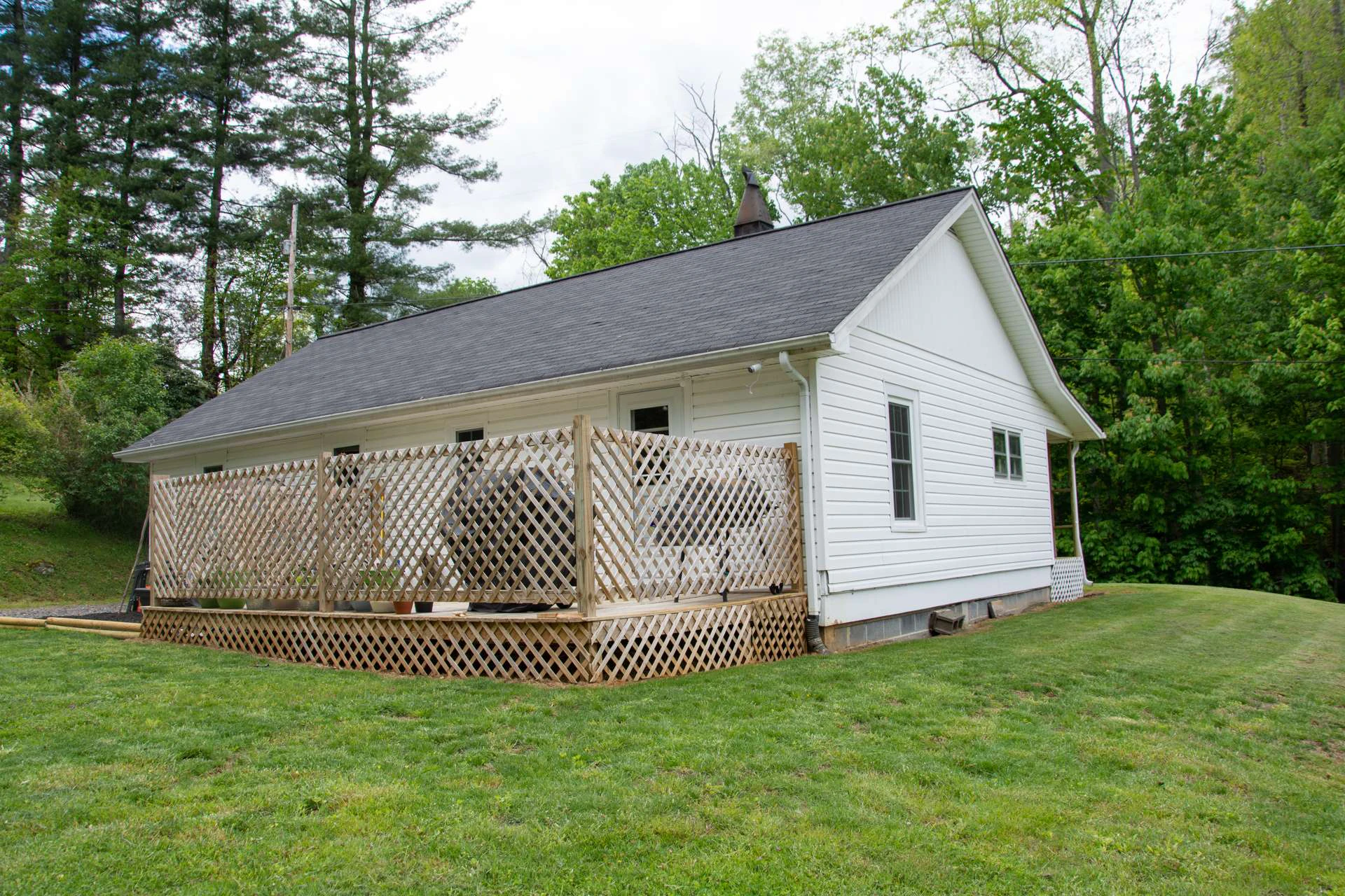 Image number 20 for the current listing