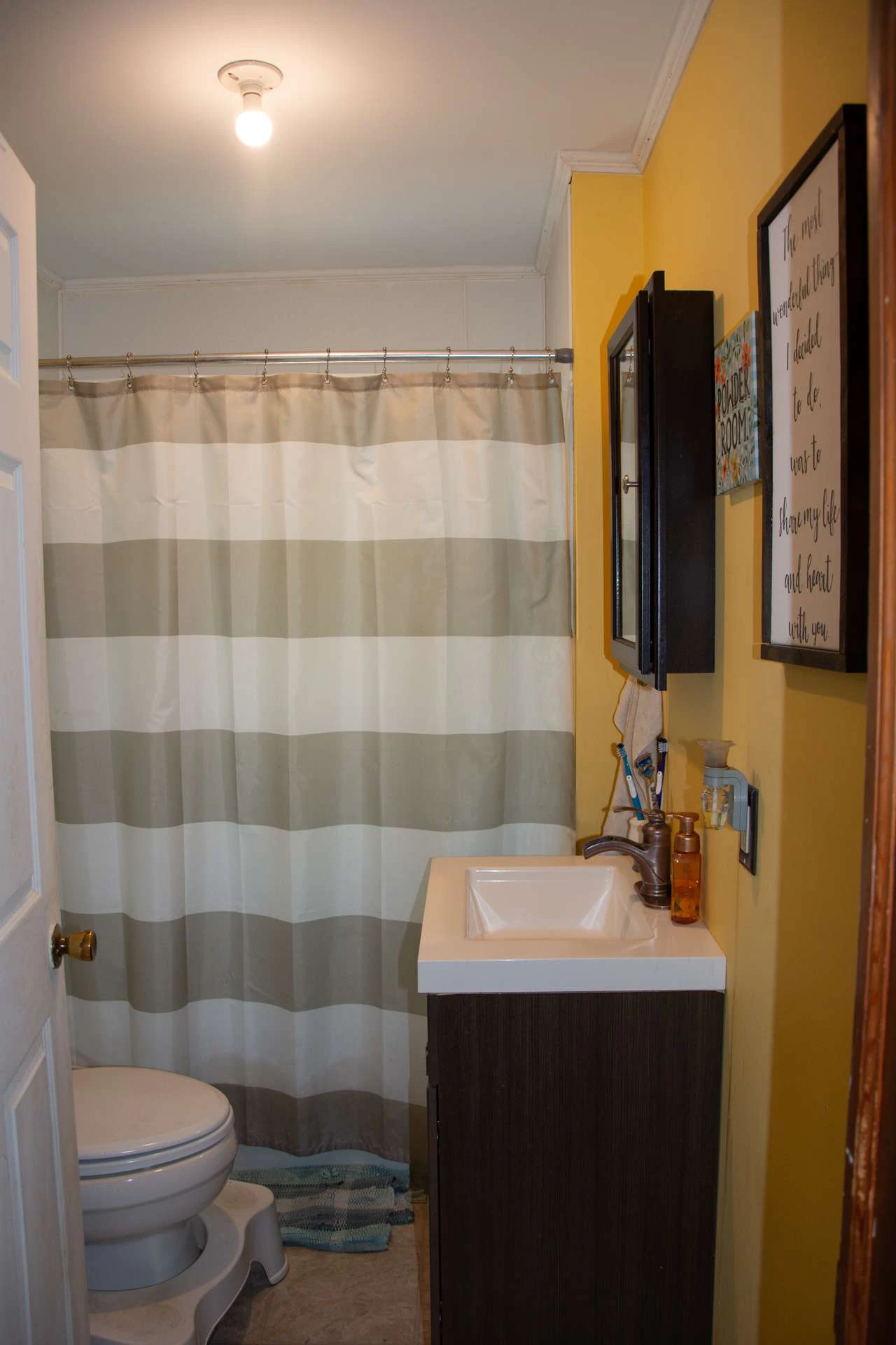 Image number 4 for the current listing