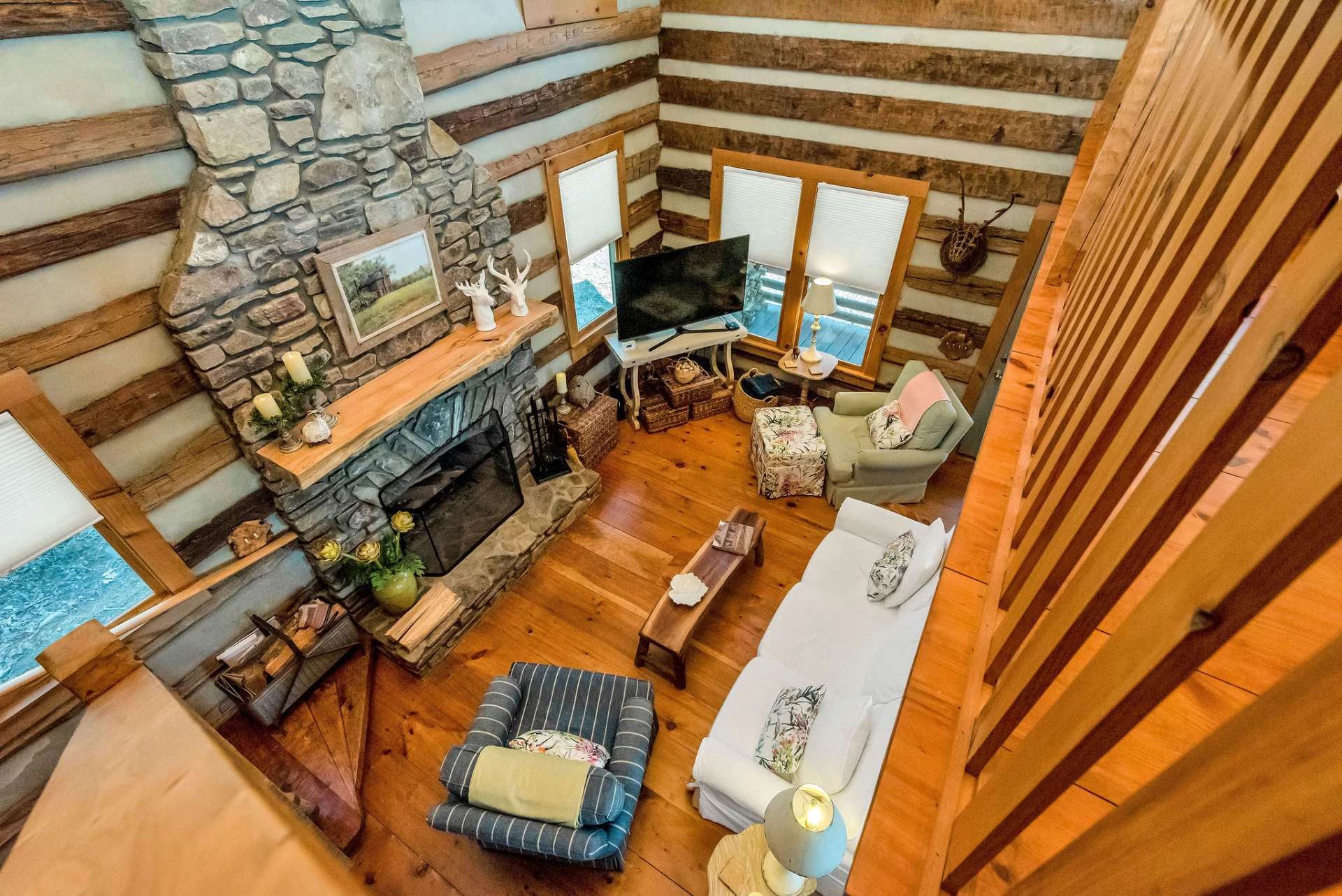 Image number 11 for the current listing