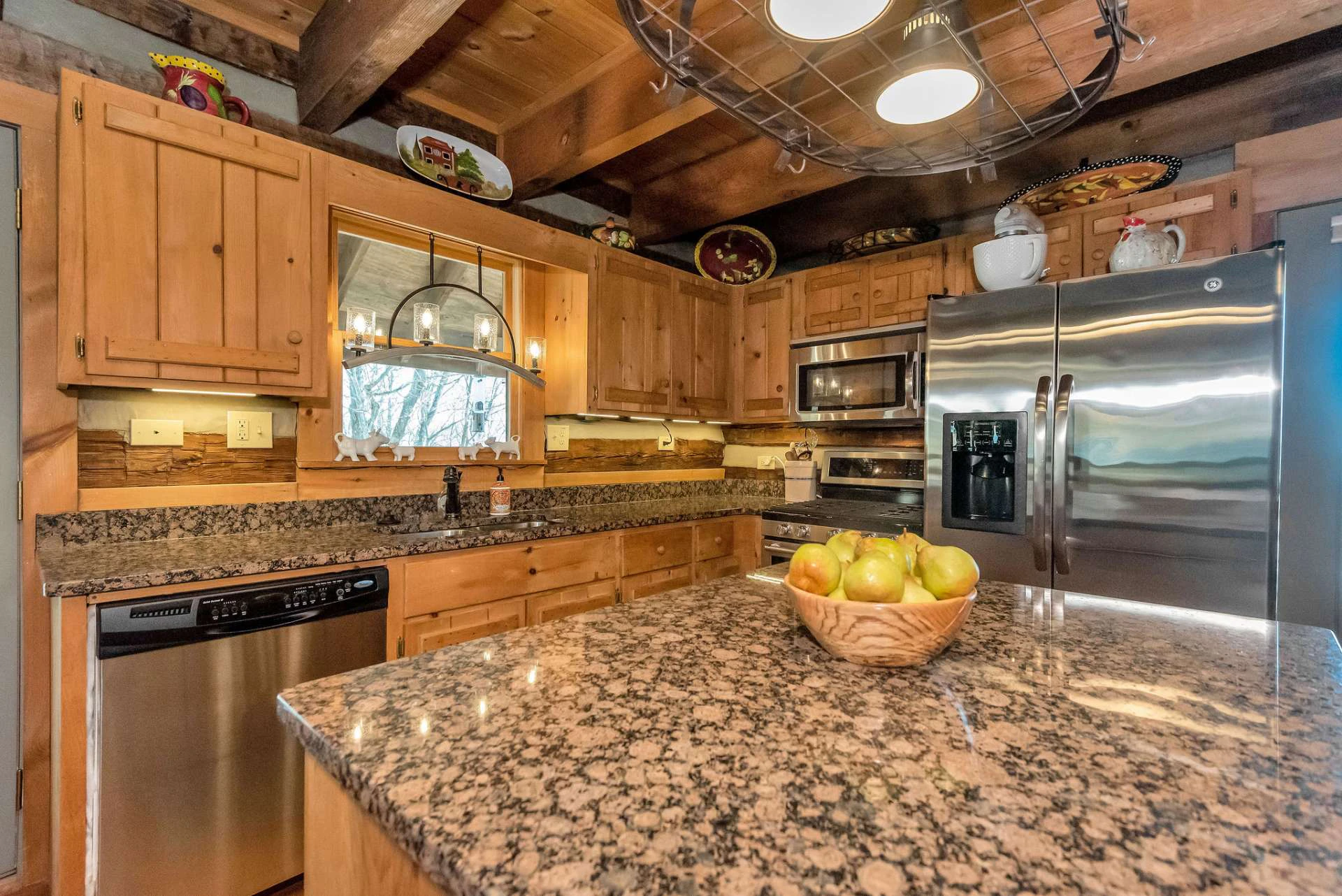 Image number 3 for the current listing
