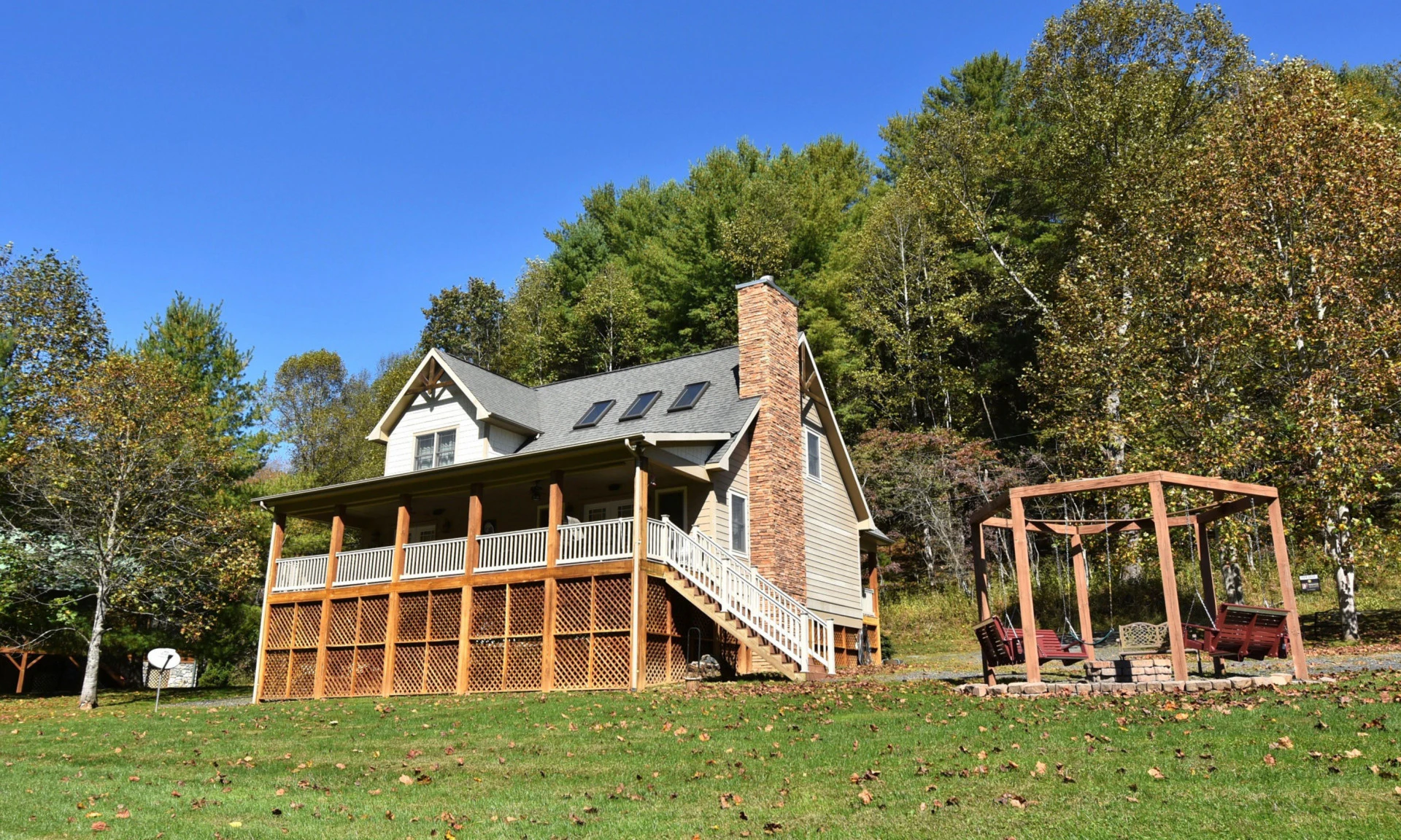 Image number 1 for the current listing