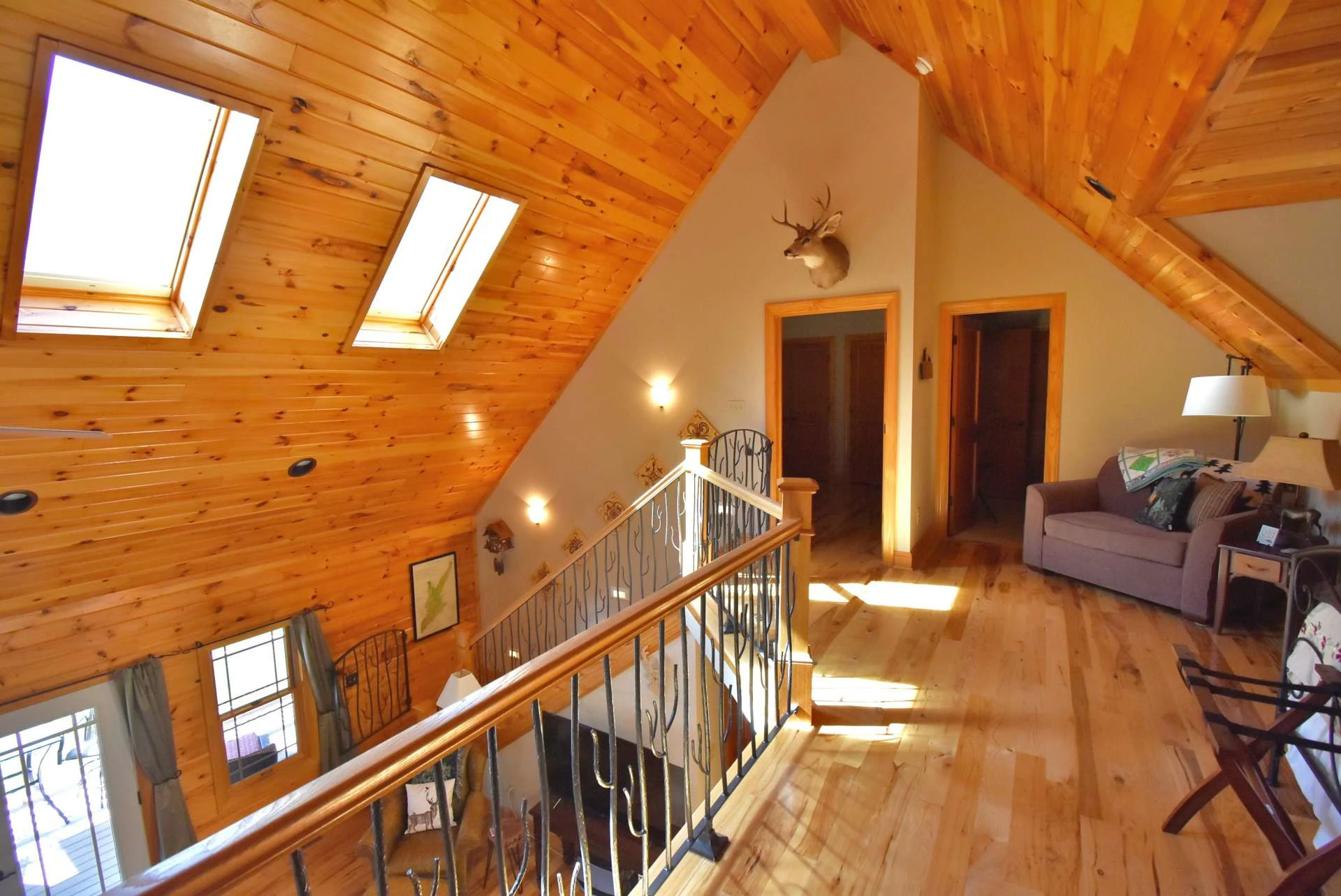 Image number 12 for the current listing