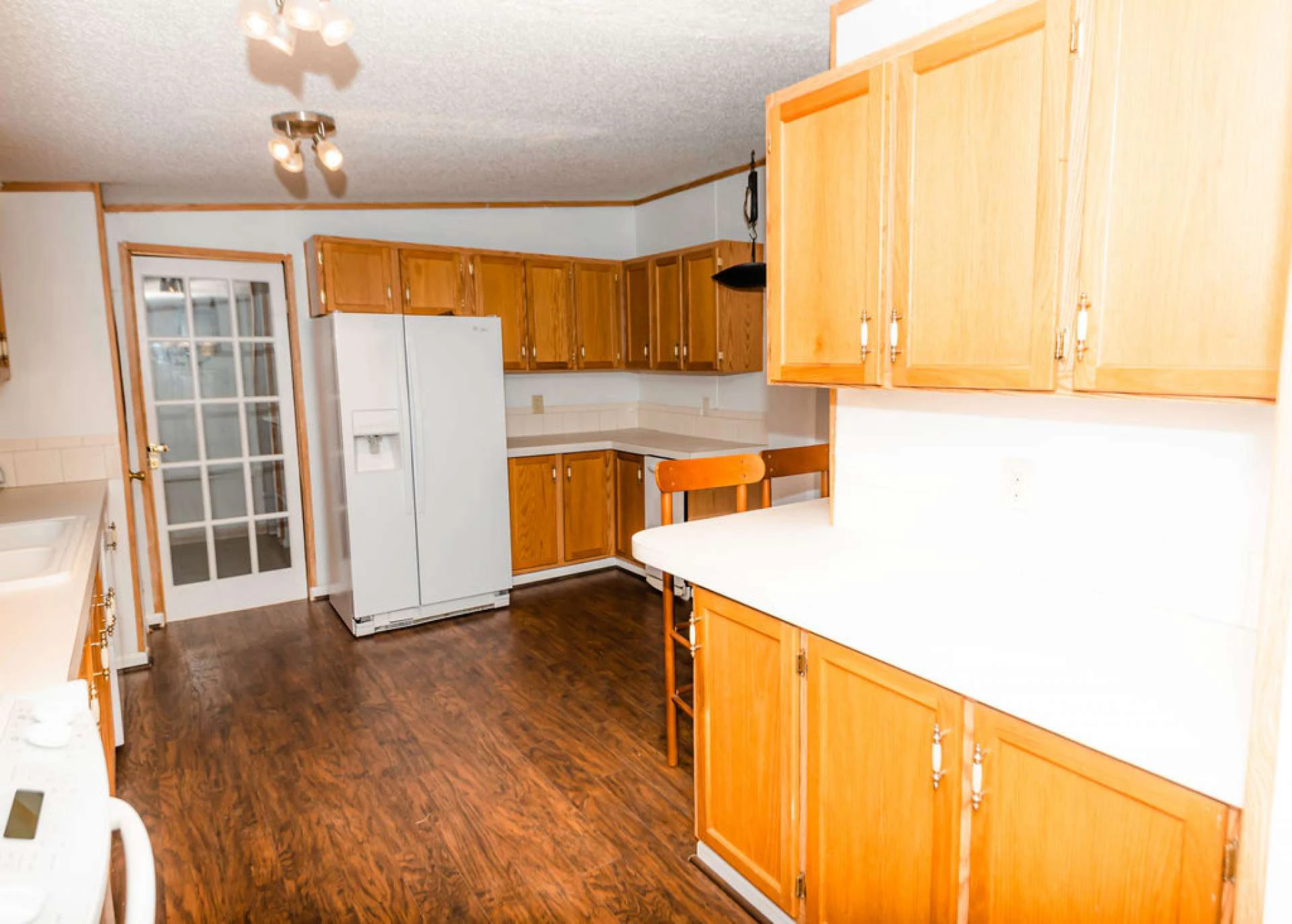 Image number 18 for the current listing