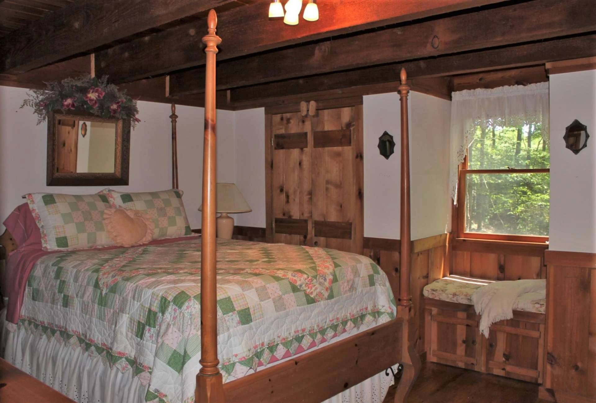 Image number 14 for the current listing