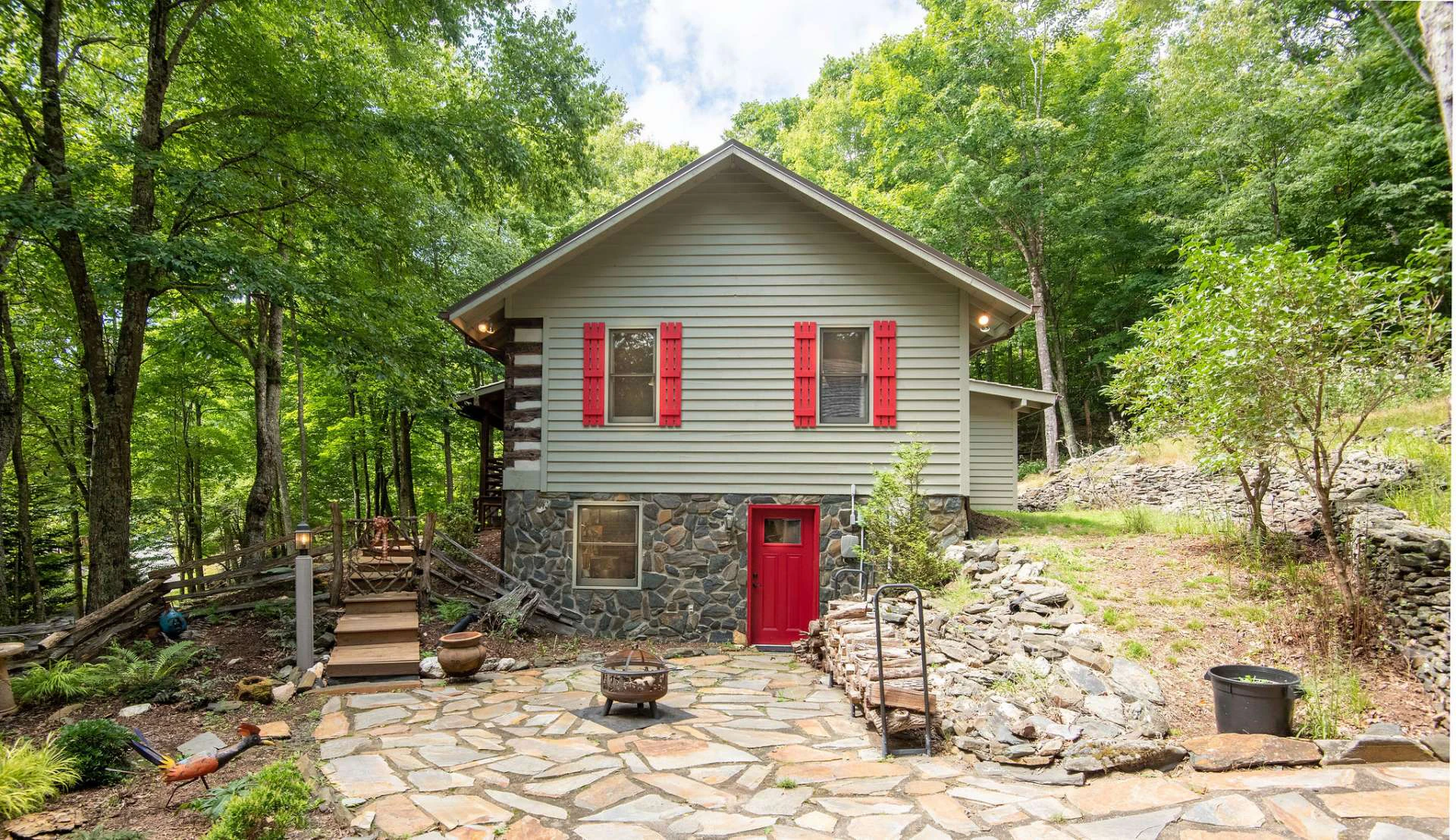 Image number 11 for the current listing