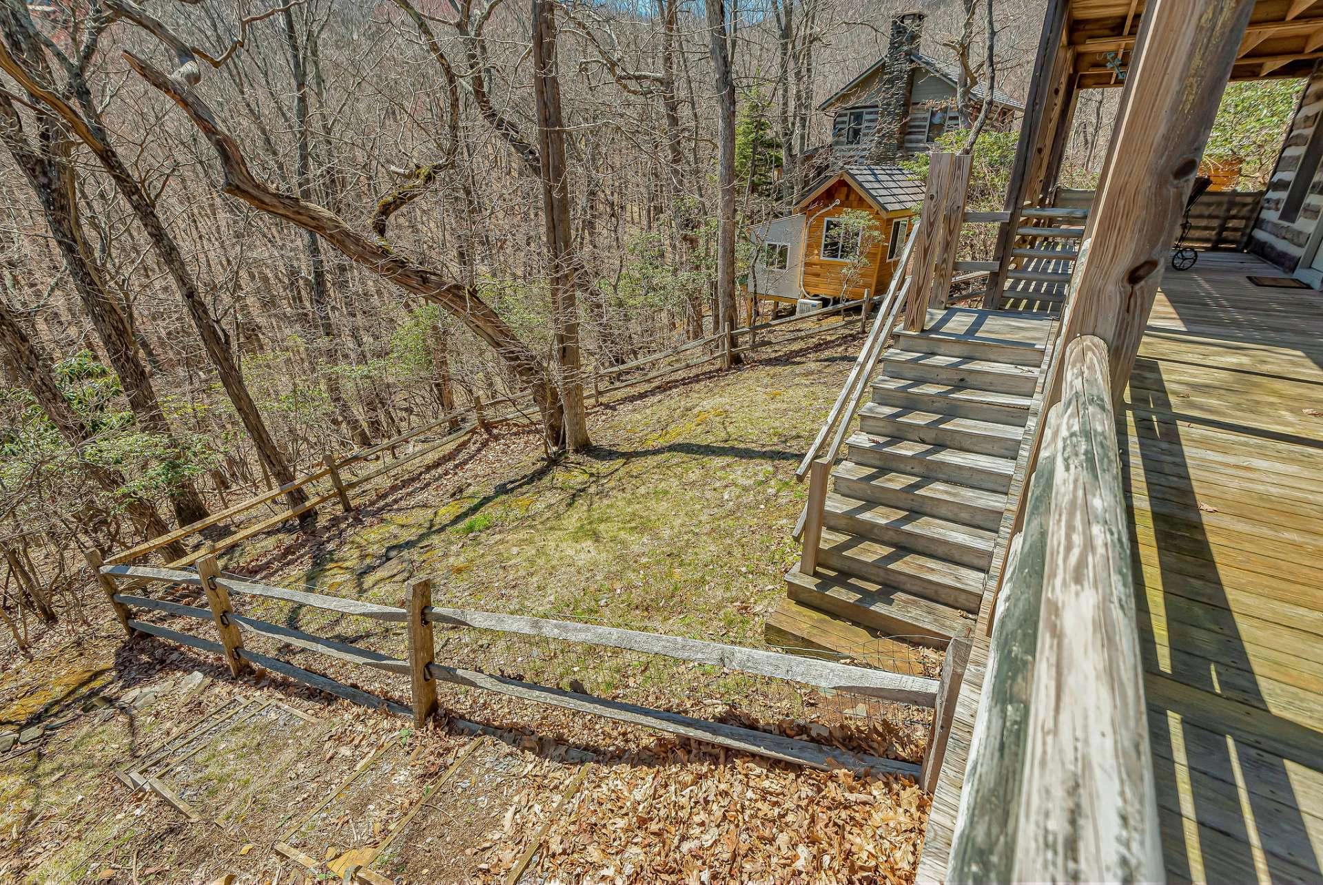 Image number 2 for the current listing