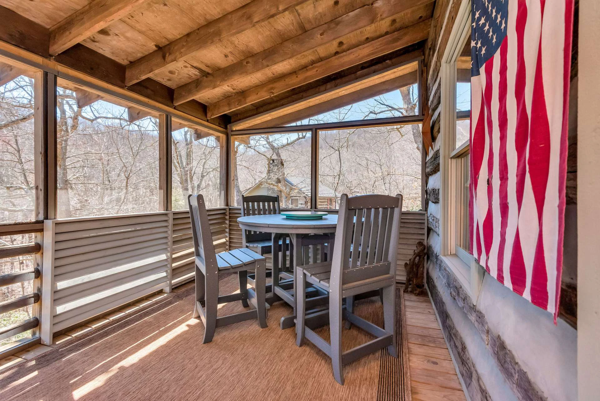Image number 18 for the current listing