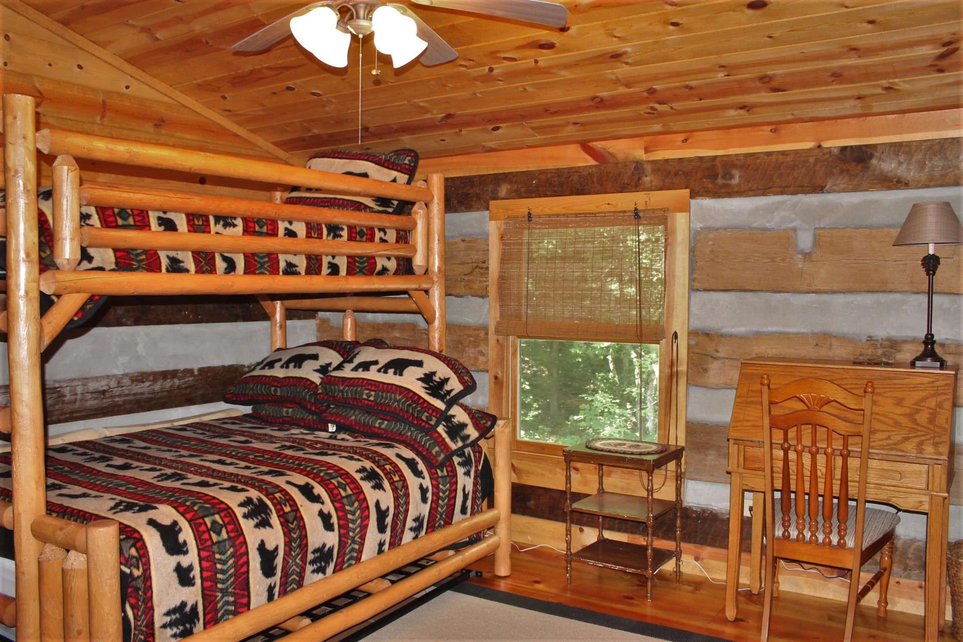 Image number 9 for the current listing