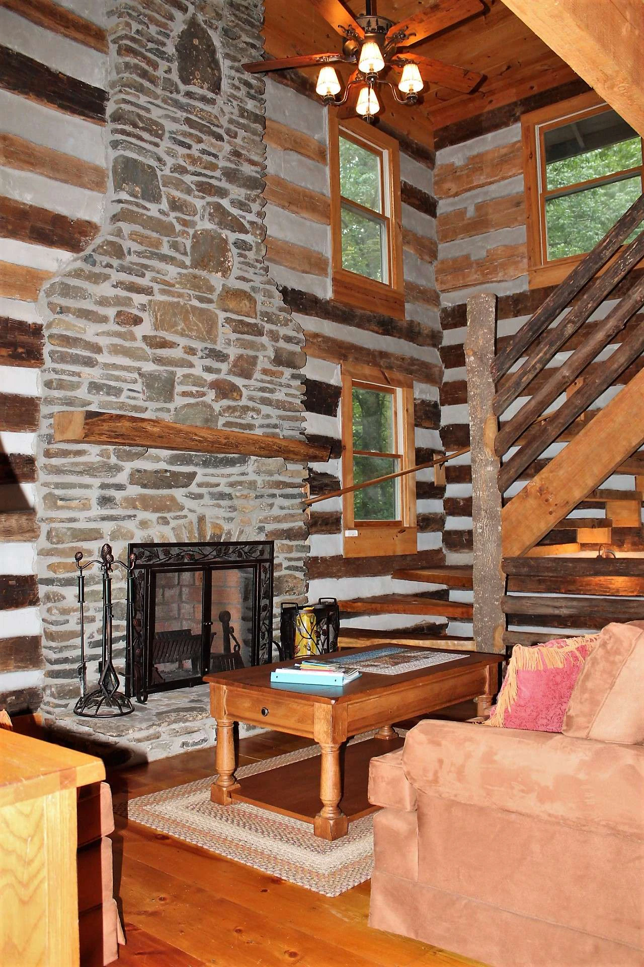 Image number 18 for the current listing