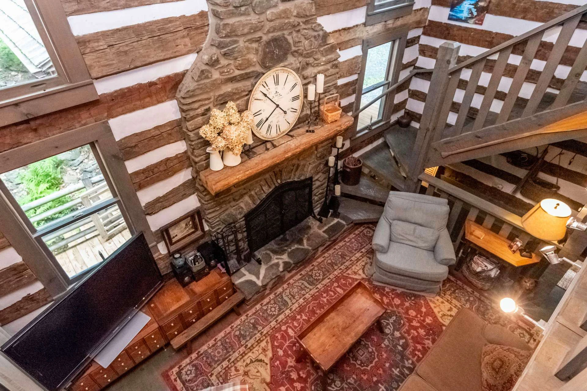 Image number 13 for the current listing