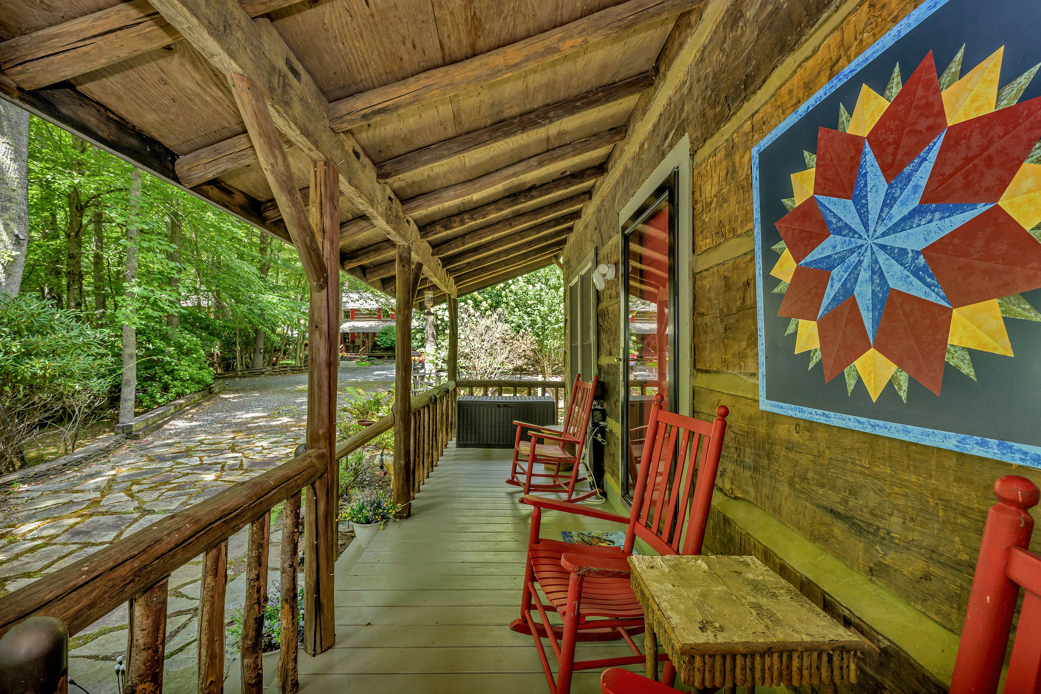 Image number 9 for the current listing