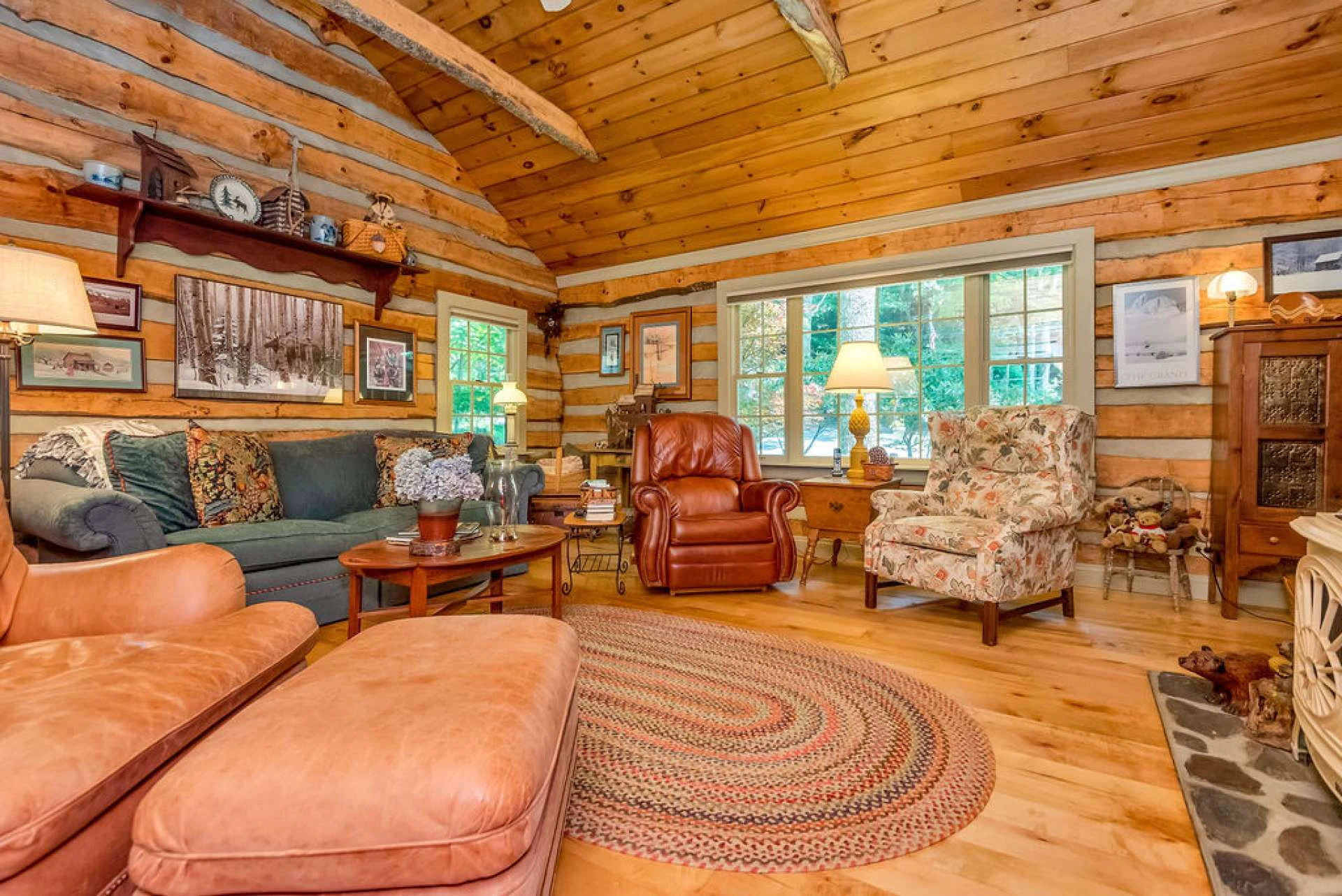 Image number 4 for the current listing
