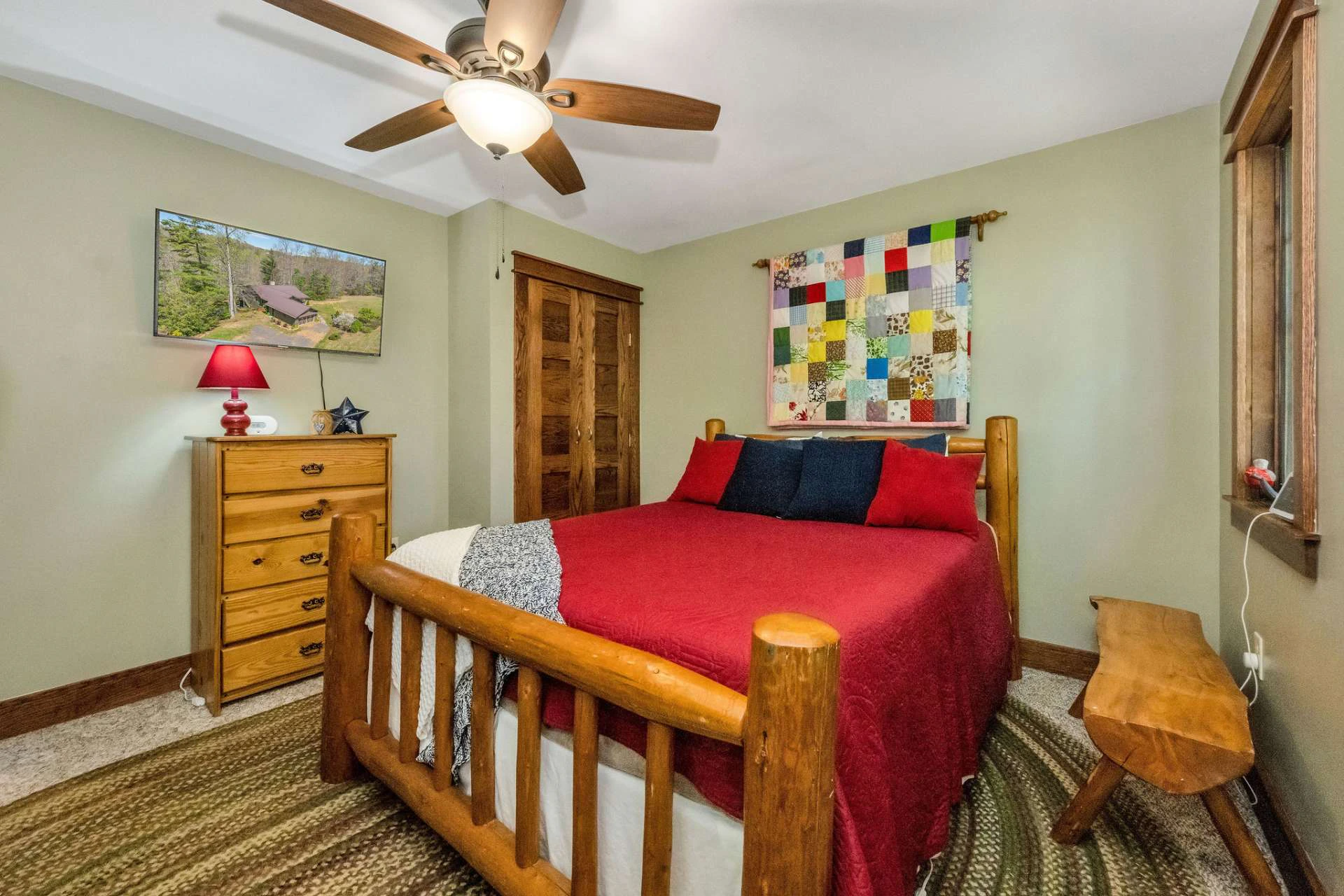 Image number 6 for the current listing