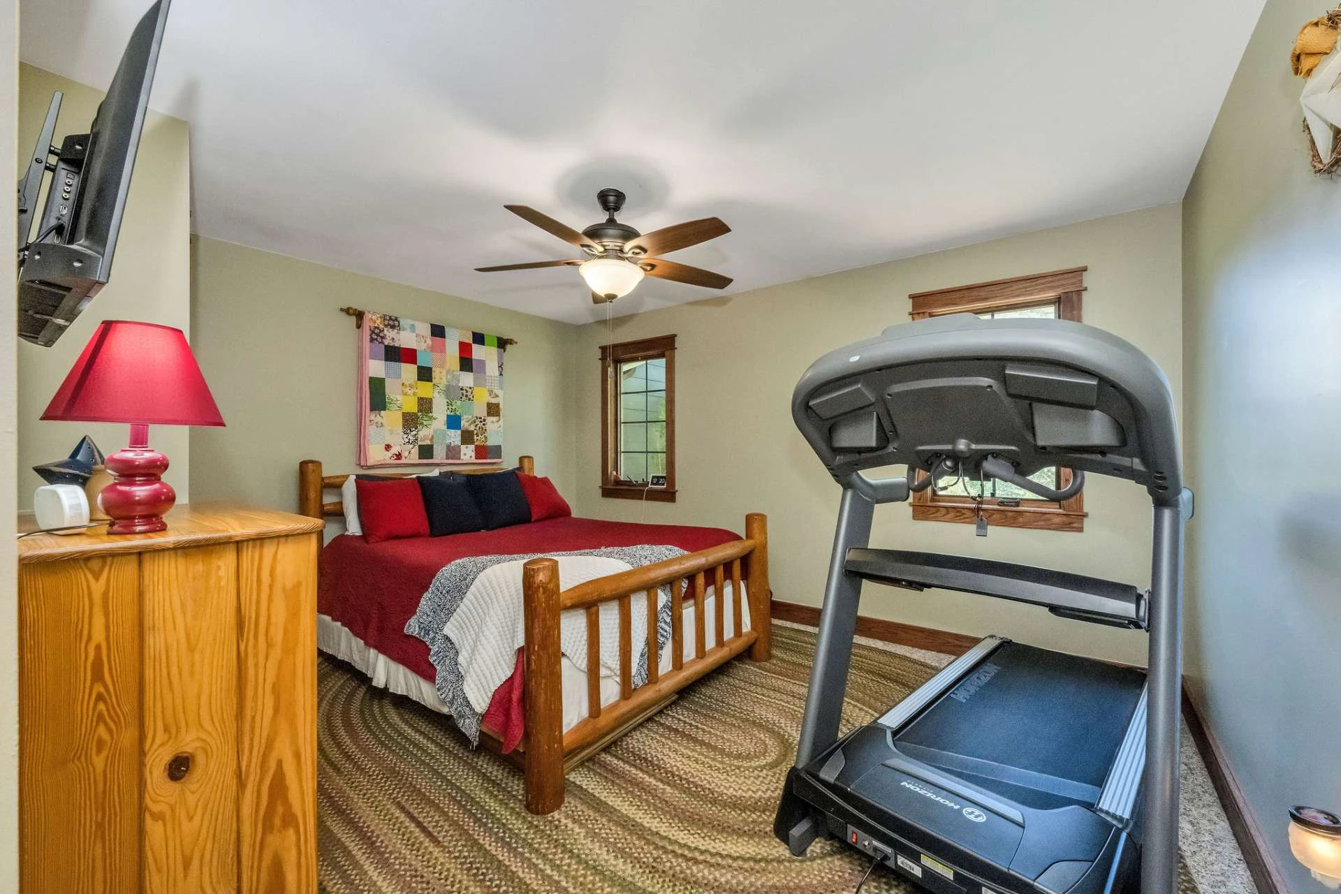 Image number 4 for the current listing