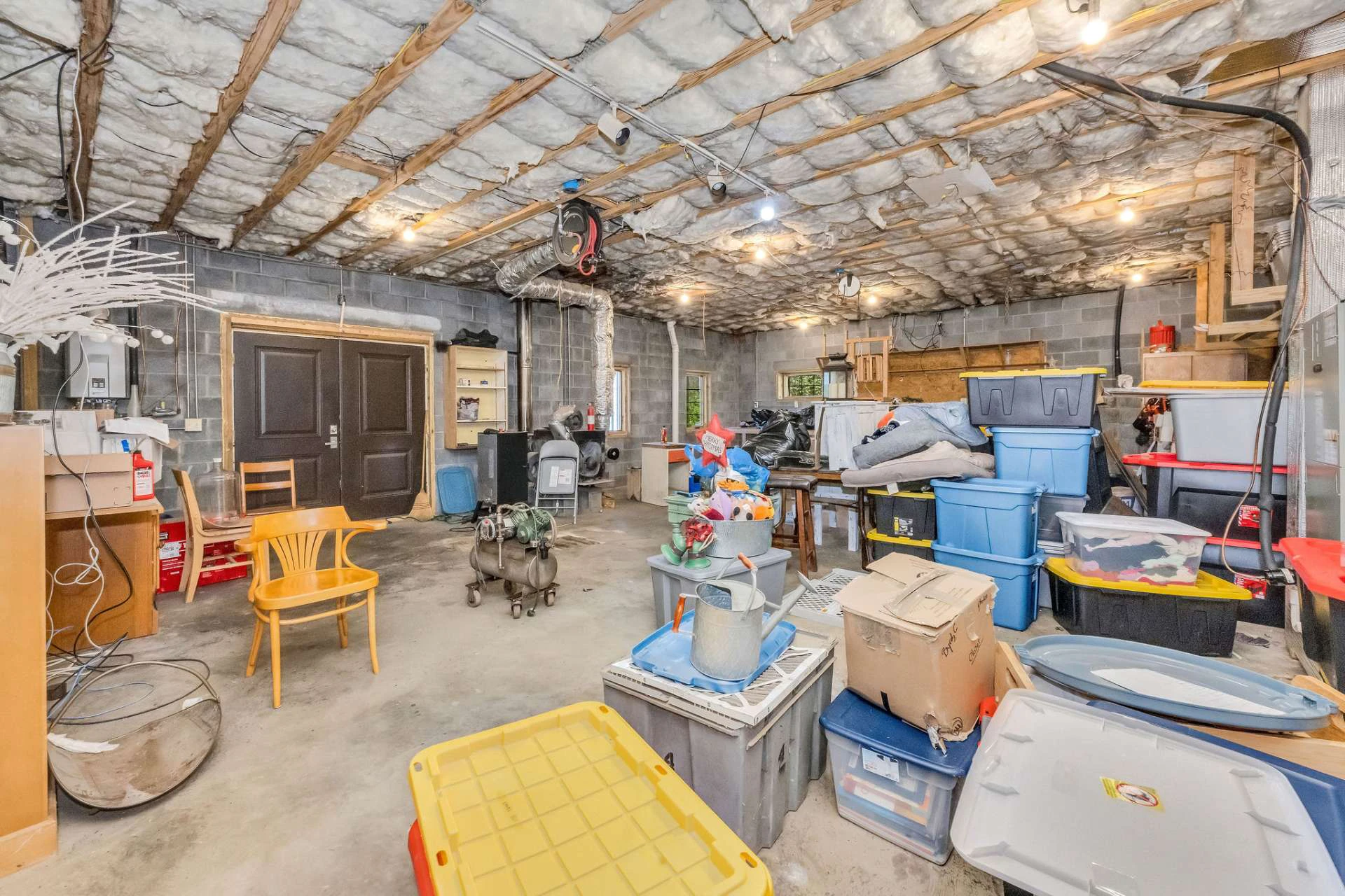 Image number 9 for the current listing