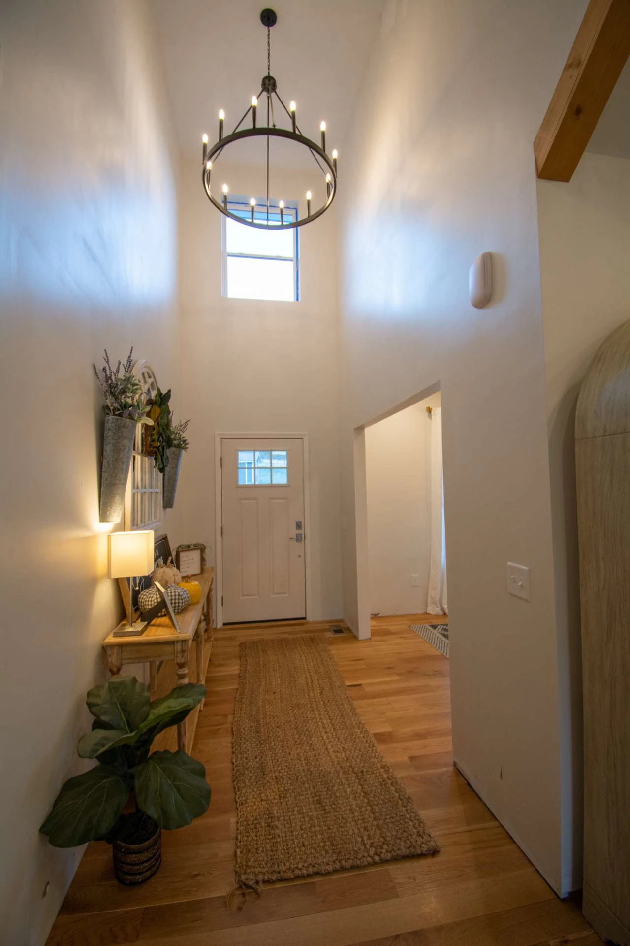 Image number 7 for the current listing