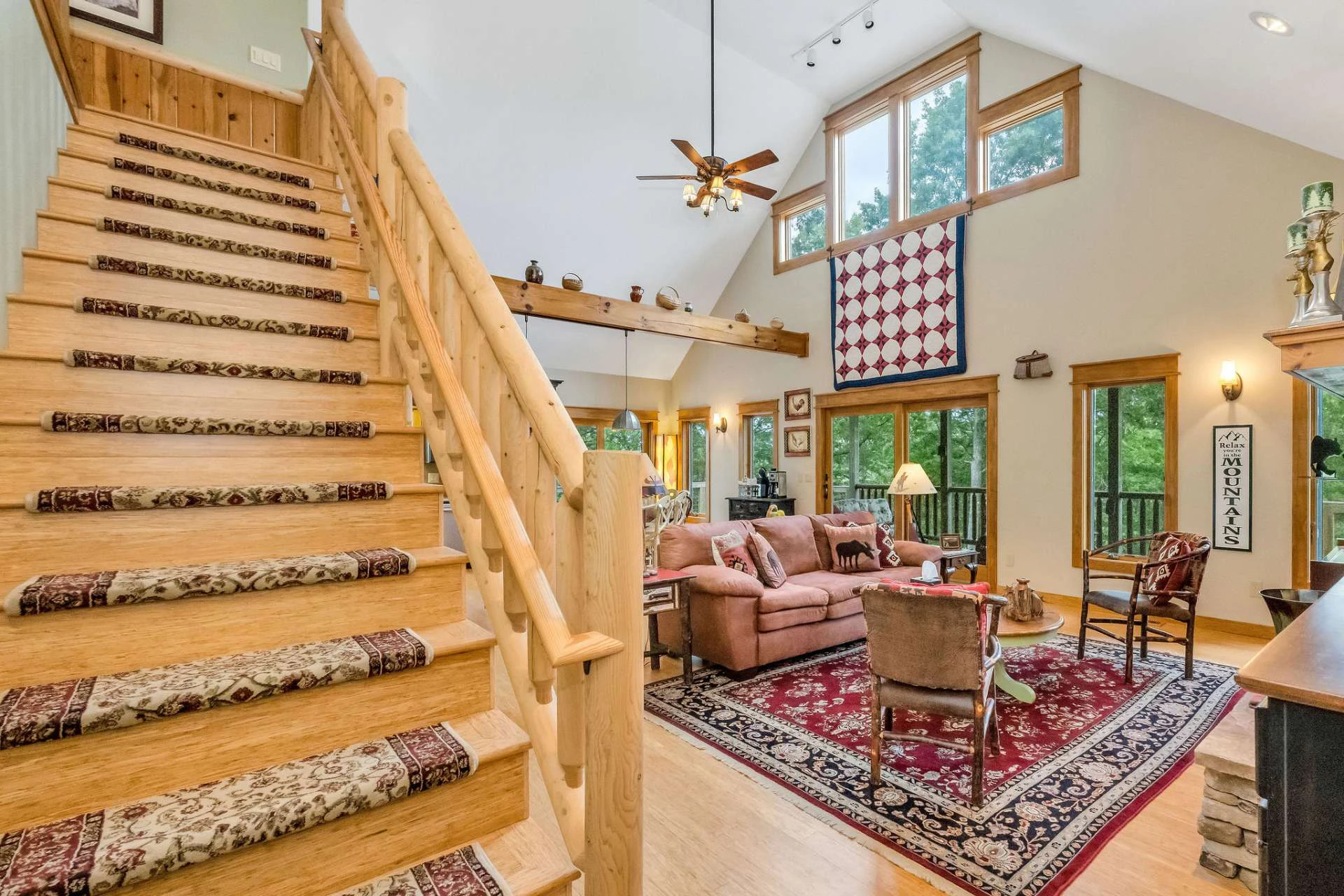 Image number 3 for the current listing