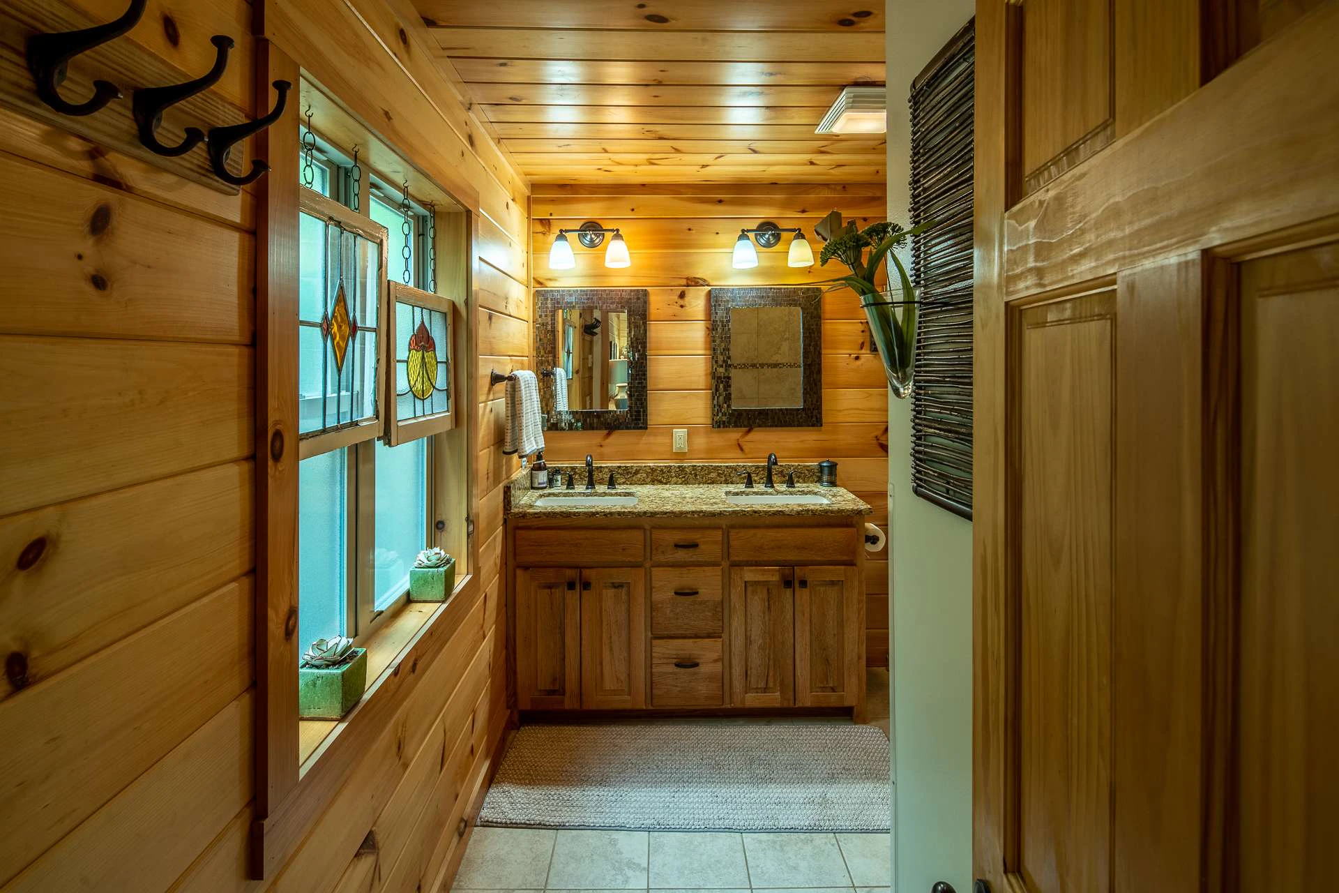 Image number 6 for the current listing