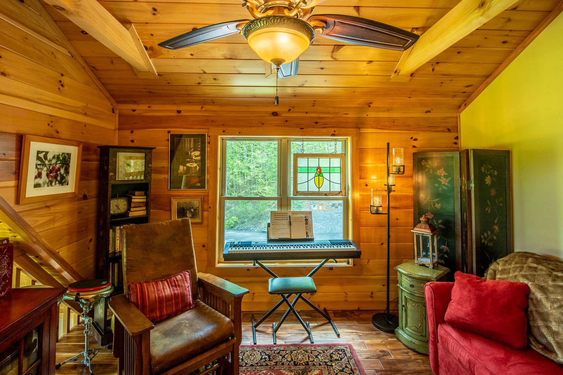 Image number 12 for the current listing