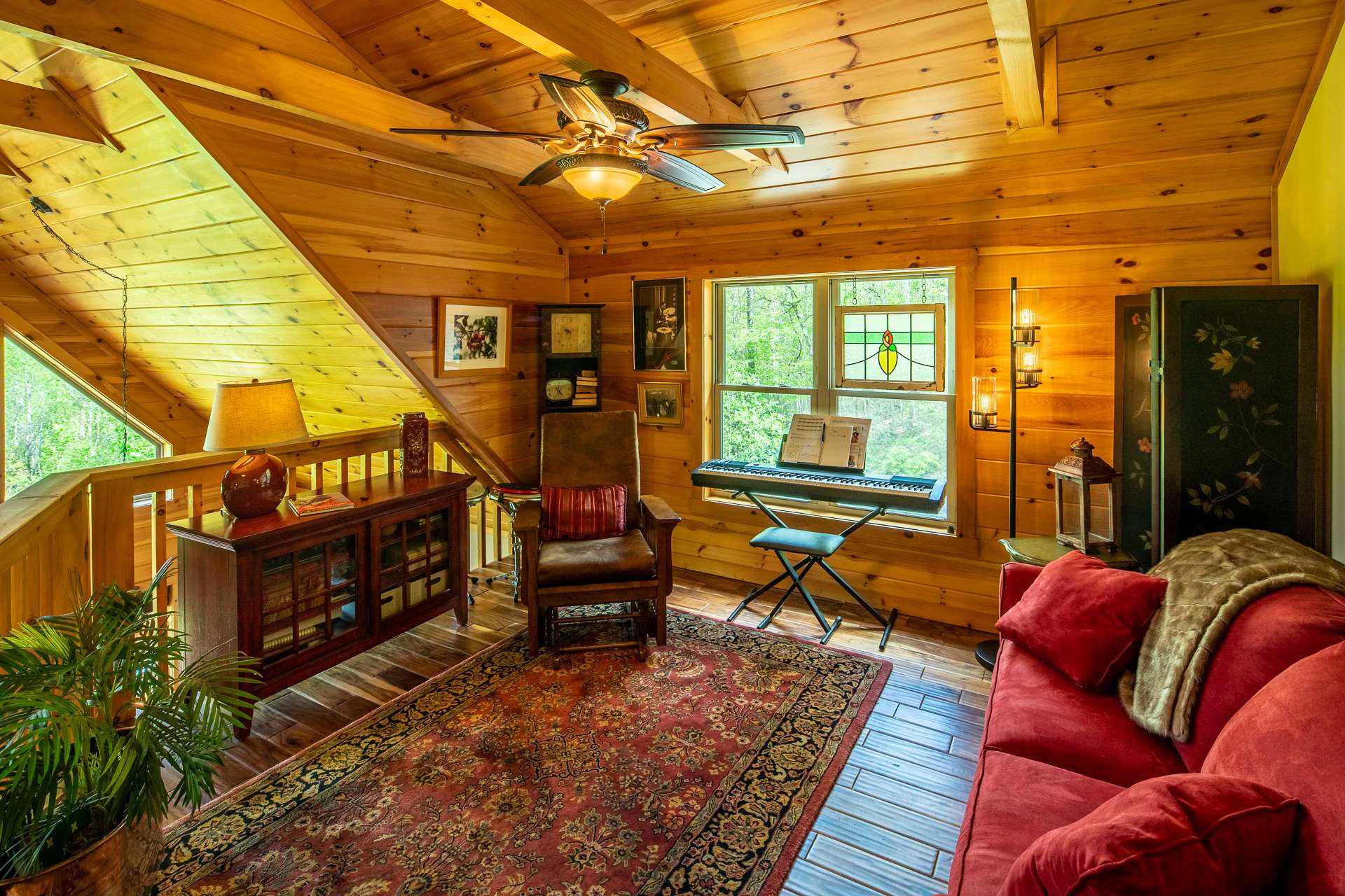Image number 2 for the current listing