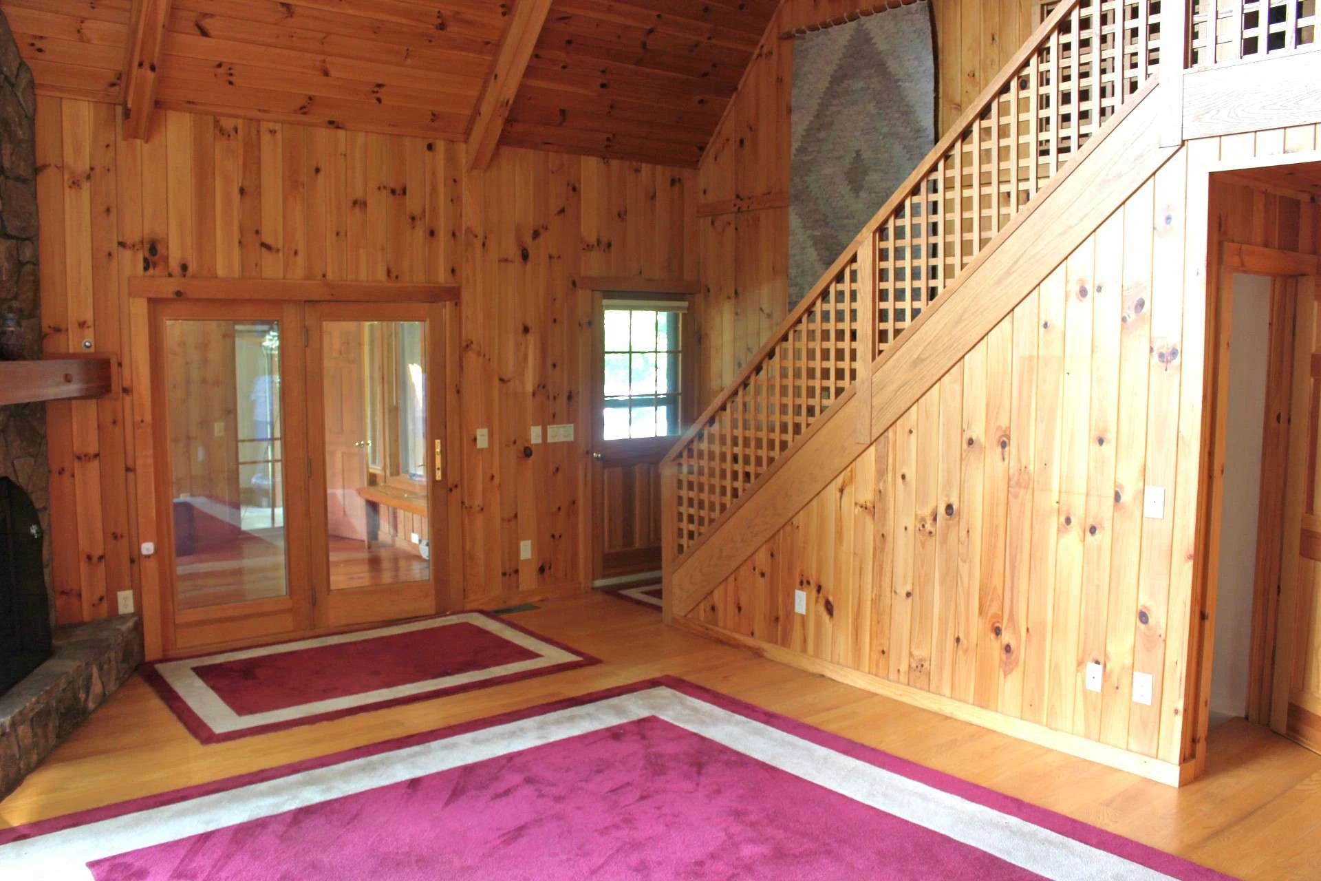 Image number 15 for the current listing