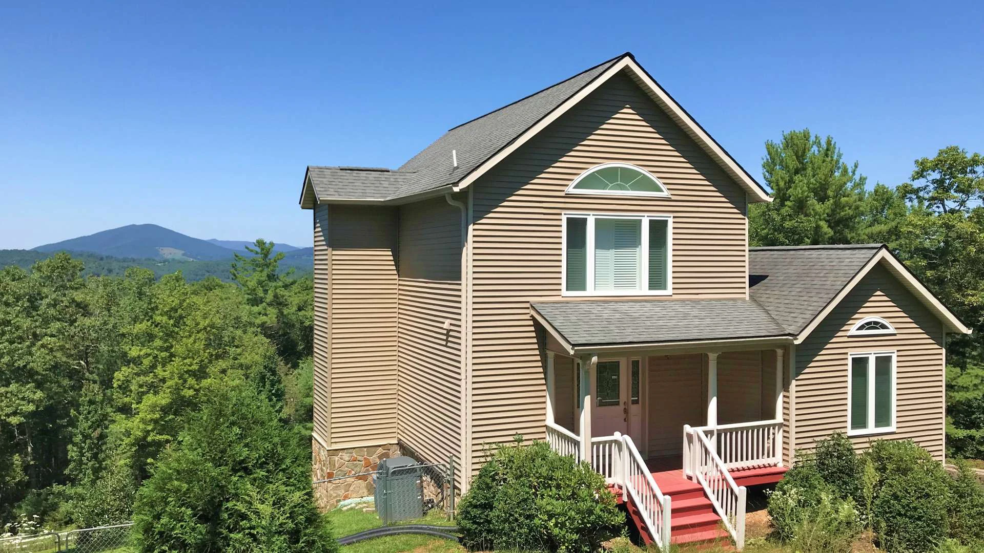 Image number 14 for the current listing