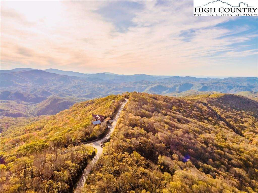 Image number 6 for the current listing