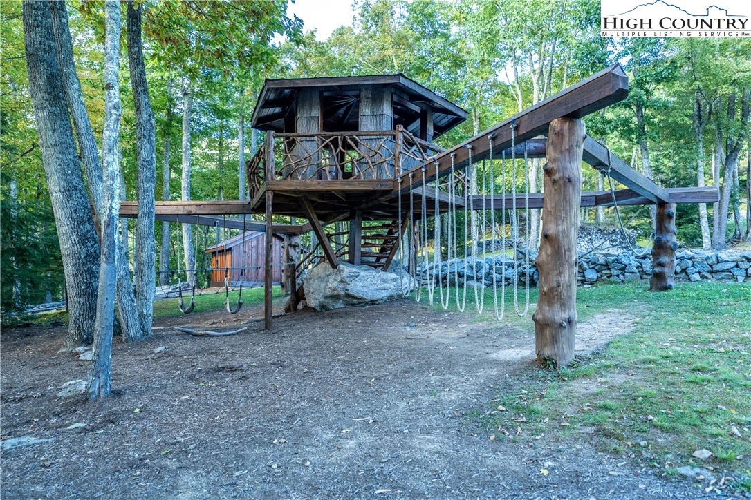 Image number 7 for the current listing