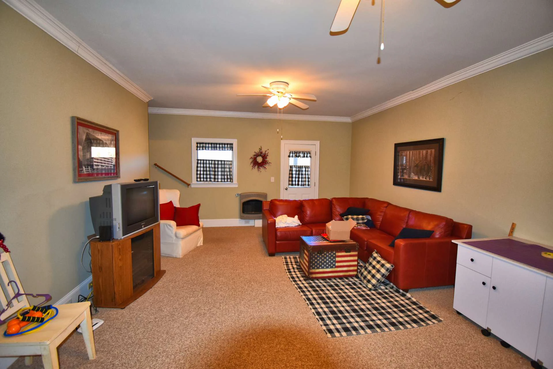 Image number 15 for the current listing