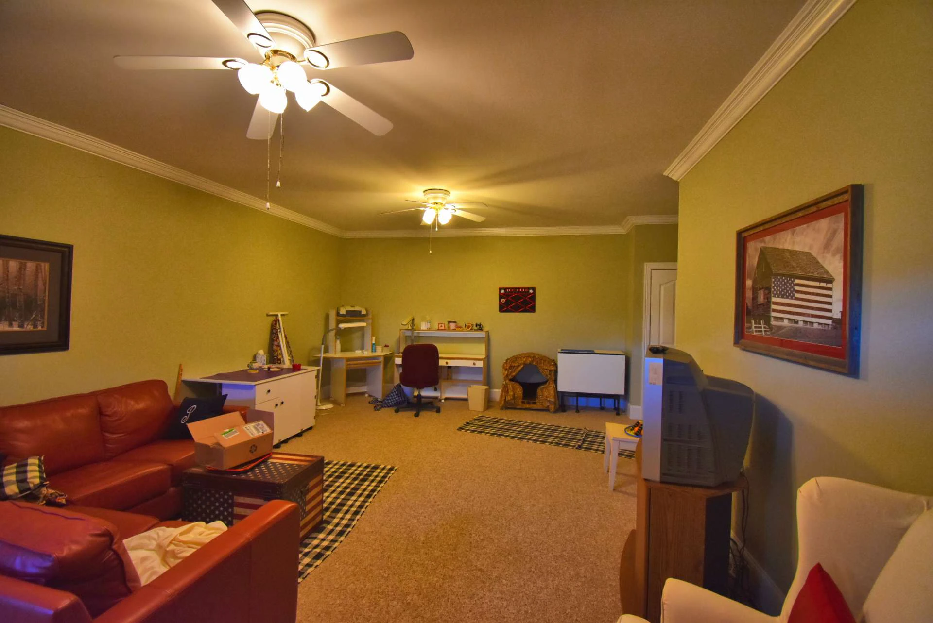 Image number 13 for the current listing