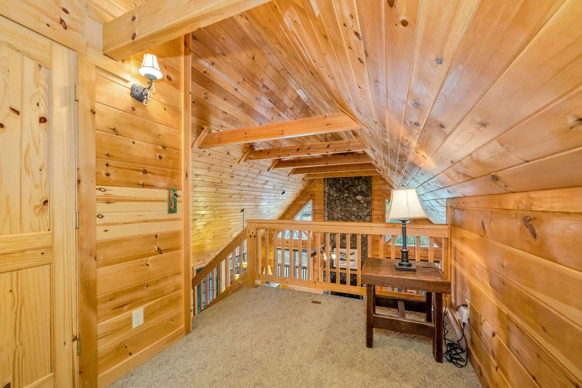 Image number 7 for the current listing