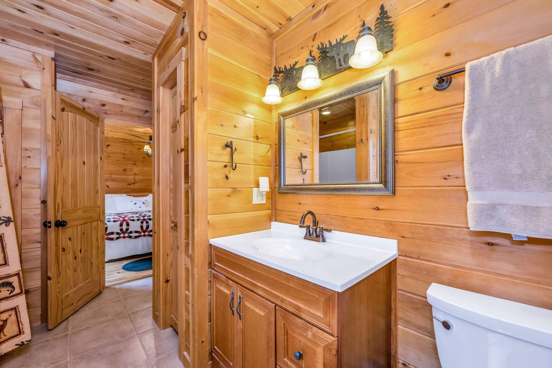 Image number 5 for the current listing